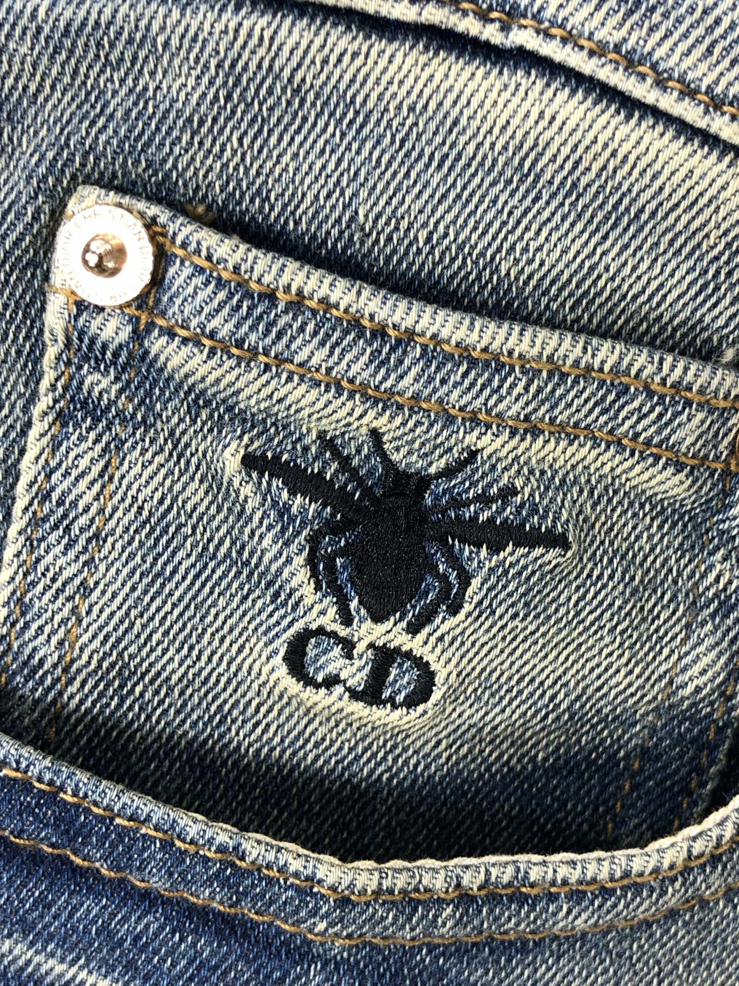 Dior 2025 Spring/Summer Men's Jeans, Heavy-Duty Wash Denim, Soft and Comfortable 9 i1746380017322 7562 0 5