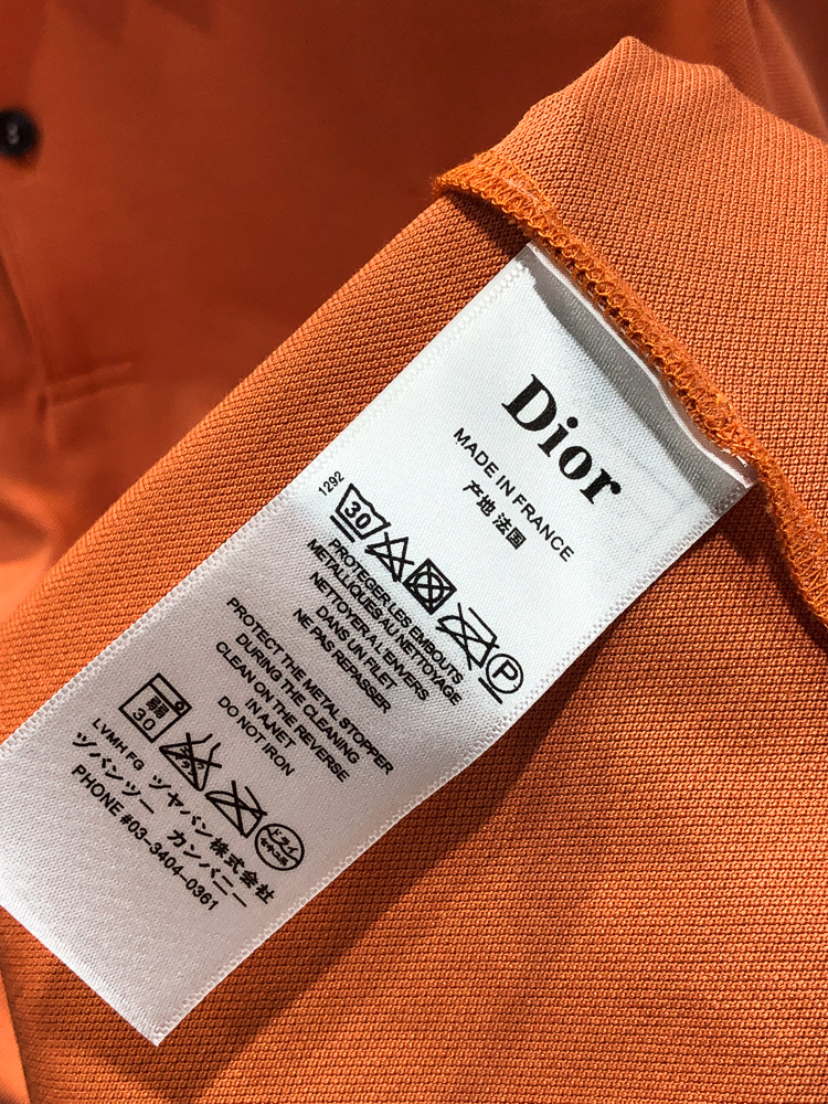 Dior。 26春夏新款男士标识Polo衫，延续经典老钱枫休闲翻领POLO恤.该款Polo衫采用原版专柜