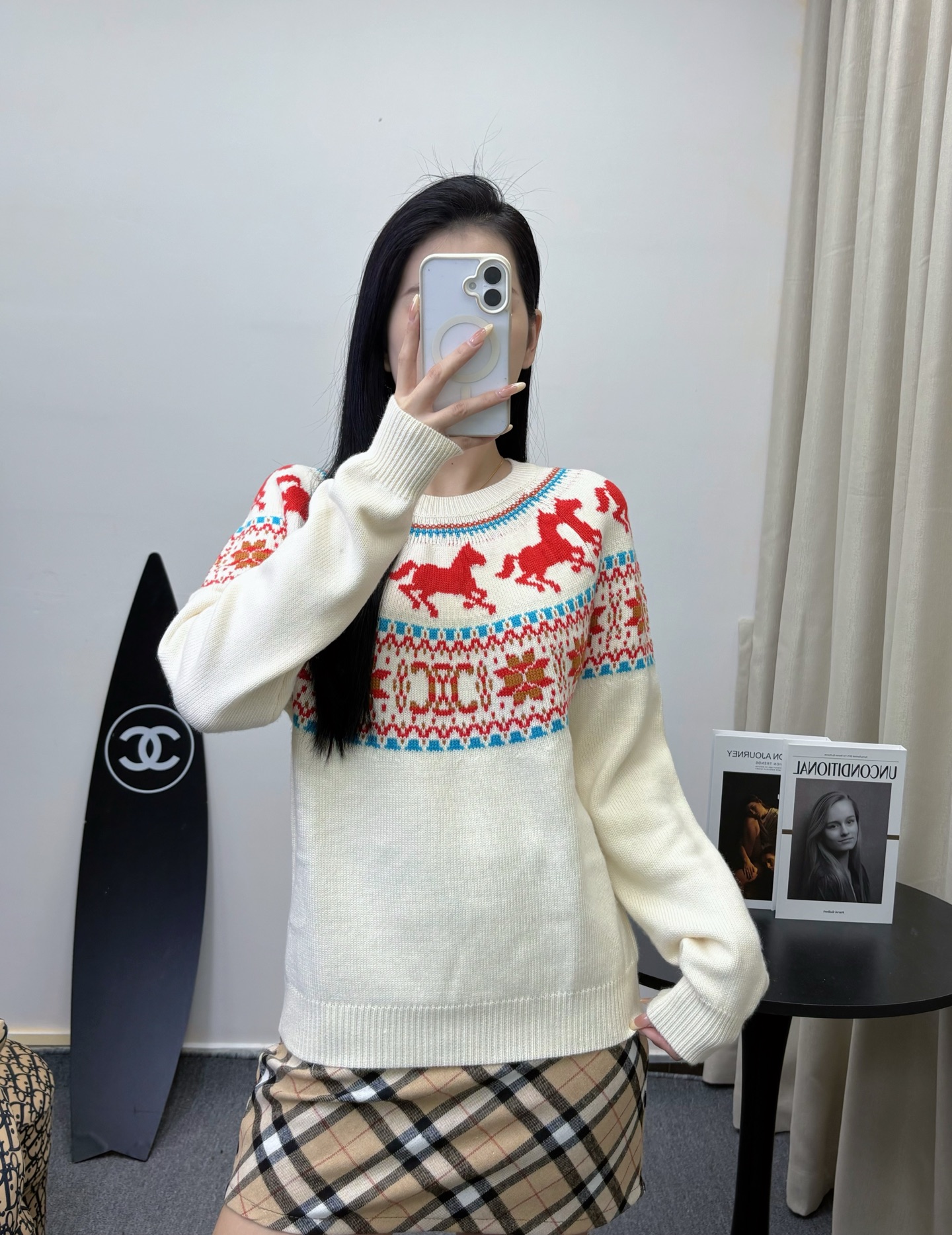 NO:686531,,,19860909,,,Women's clothing