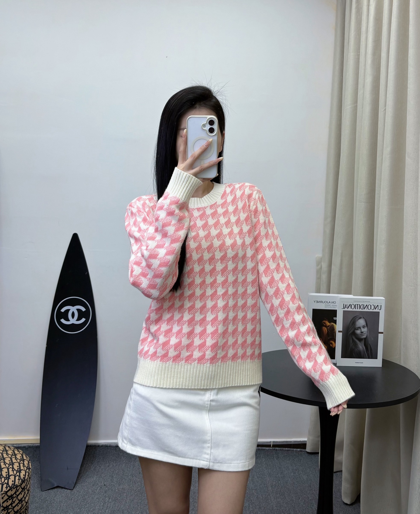 NO:686523,,,19860909,,,Women's clothing