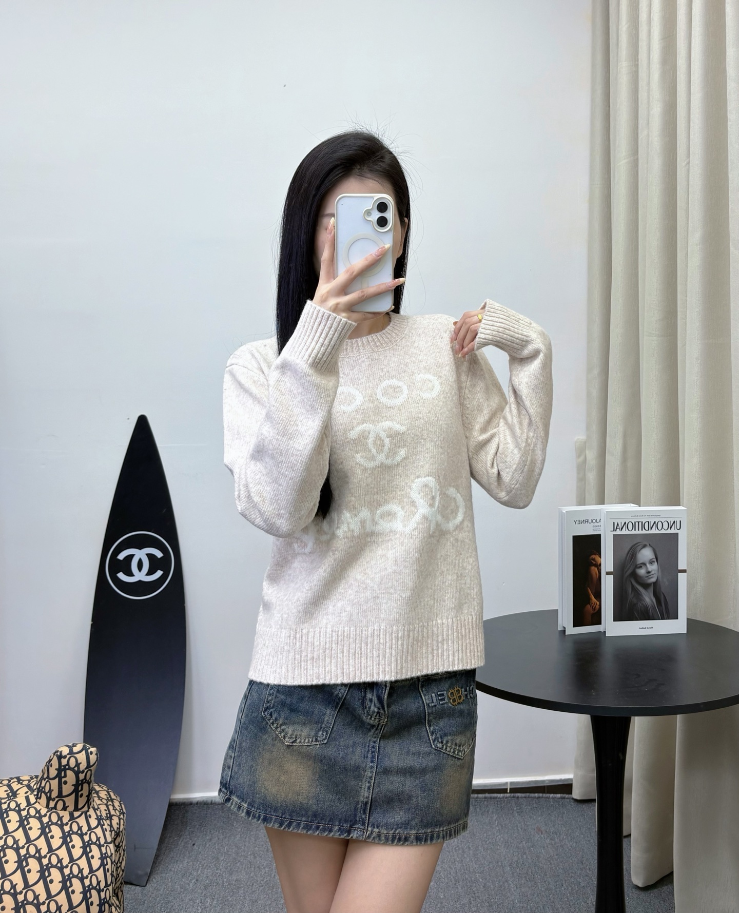 NO:686504,,,19860909,,,Women's clothing