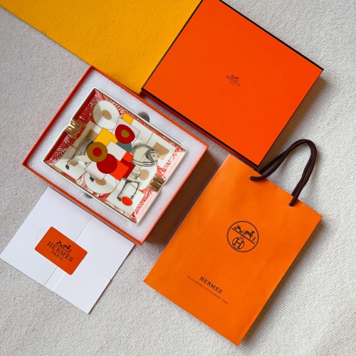 Hermès Ashtray/ Decorative Plate - 17cm Luxury Edition with 18K Gold Accents