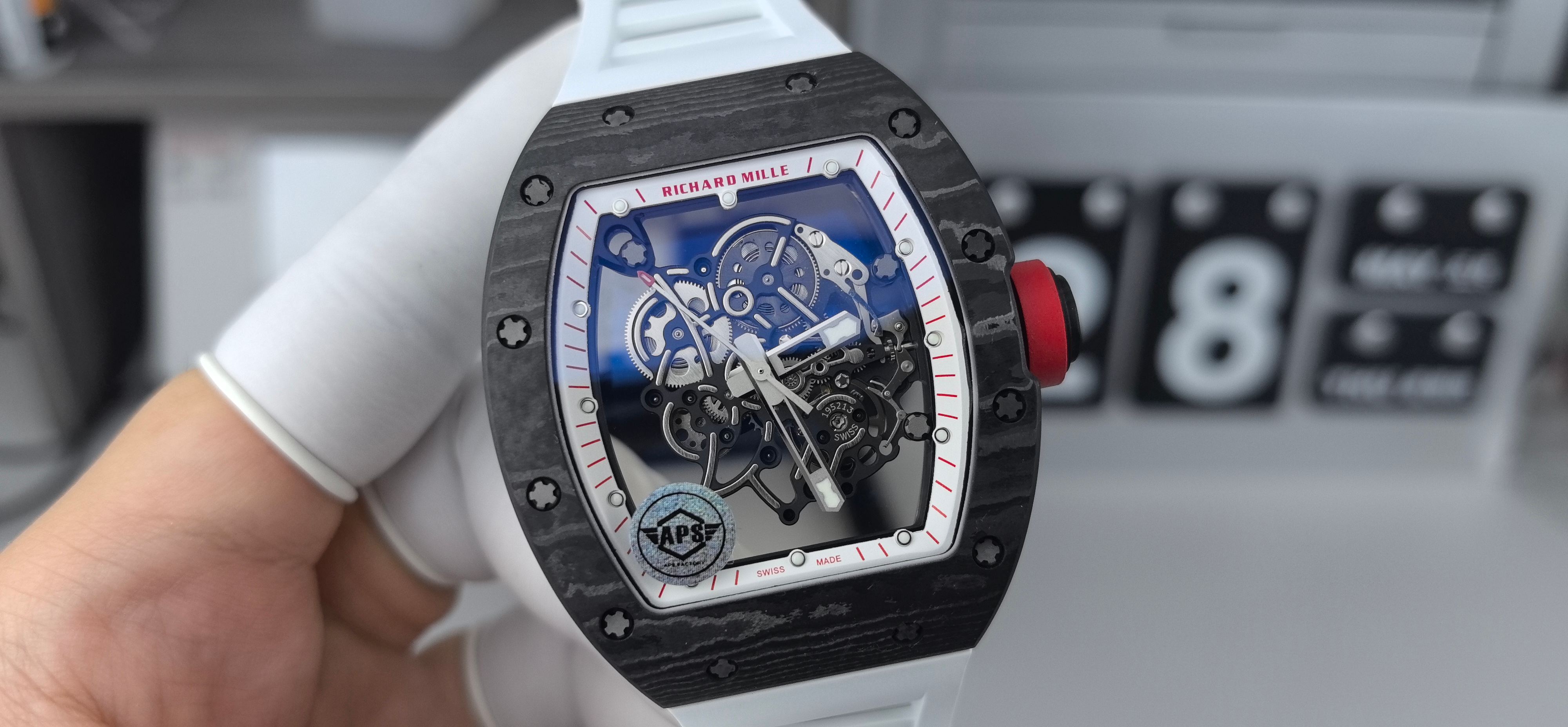 NO:387741,APS Richard Red and White Carbon,19860909APS理查德红白碳,,Watch
