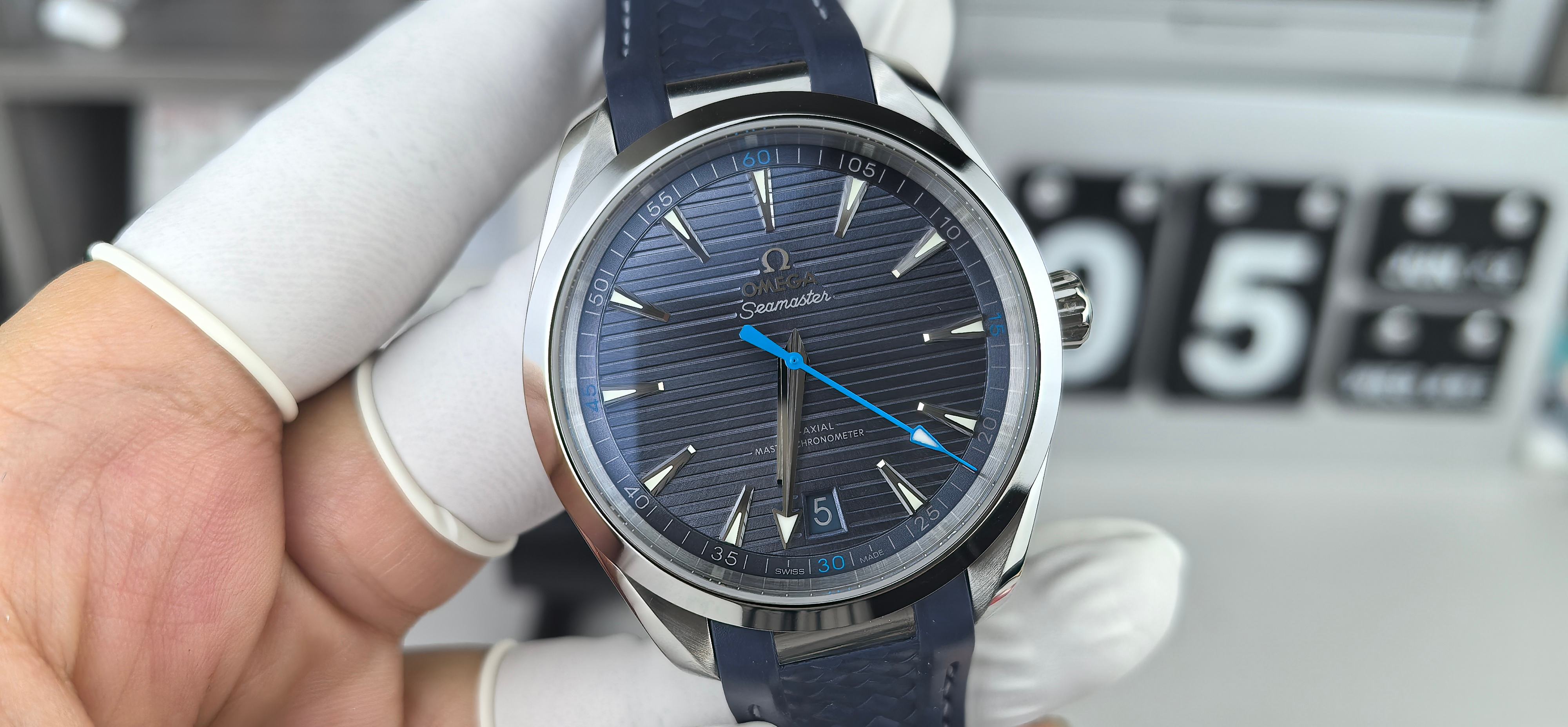 NO:387833,VS Haimalan Needle Glue,19860909VS海马兰针胶,,Watch