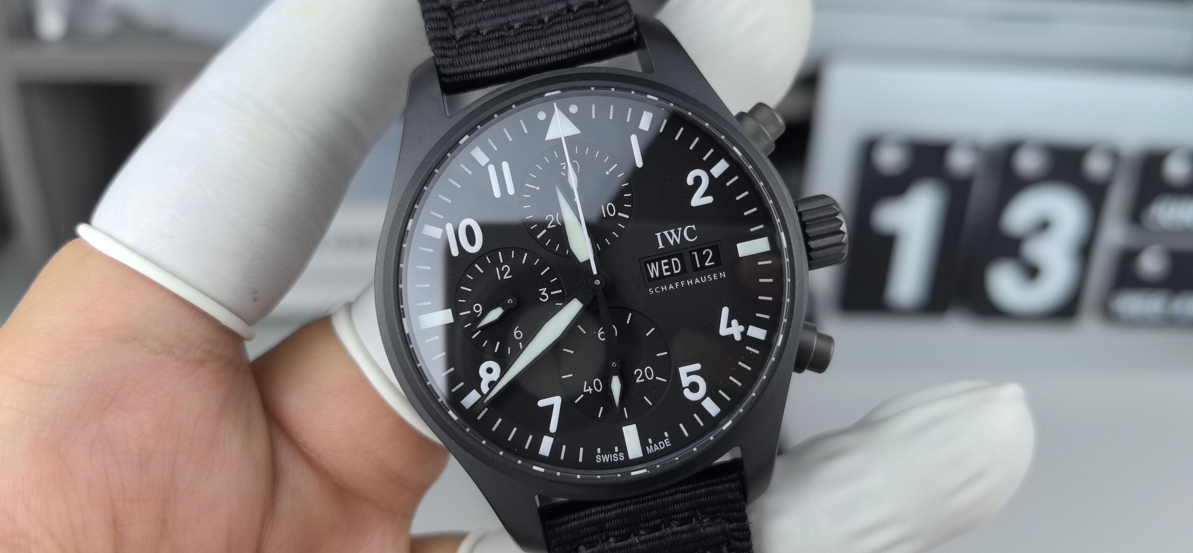 NO:389441,BLS all-black ceramic pilot clocking and bottoming,19860909BLS全黑陶瓷飞行员计时透底,,Watch