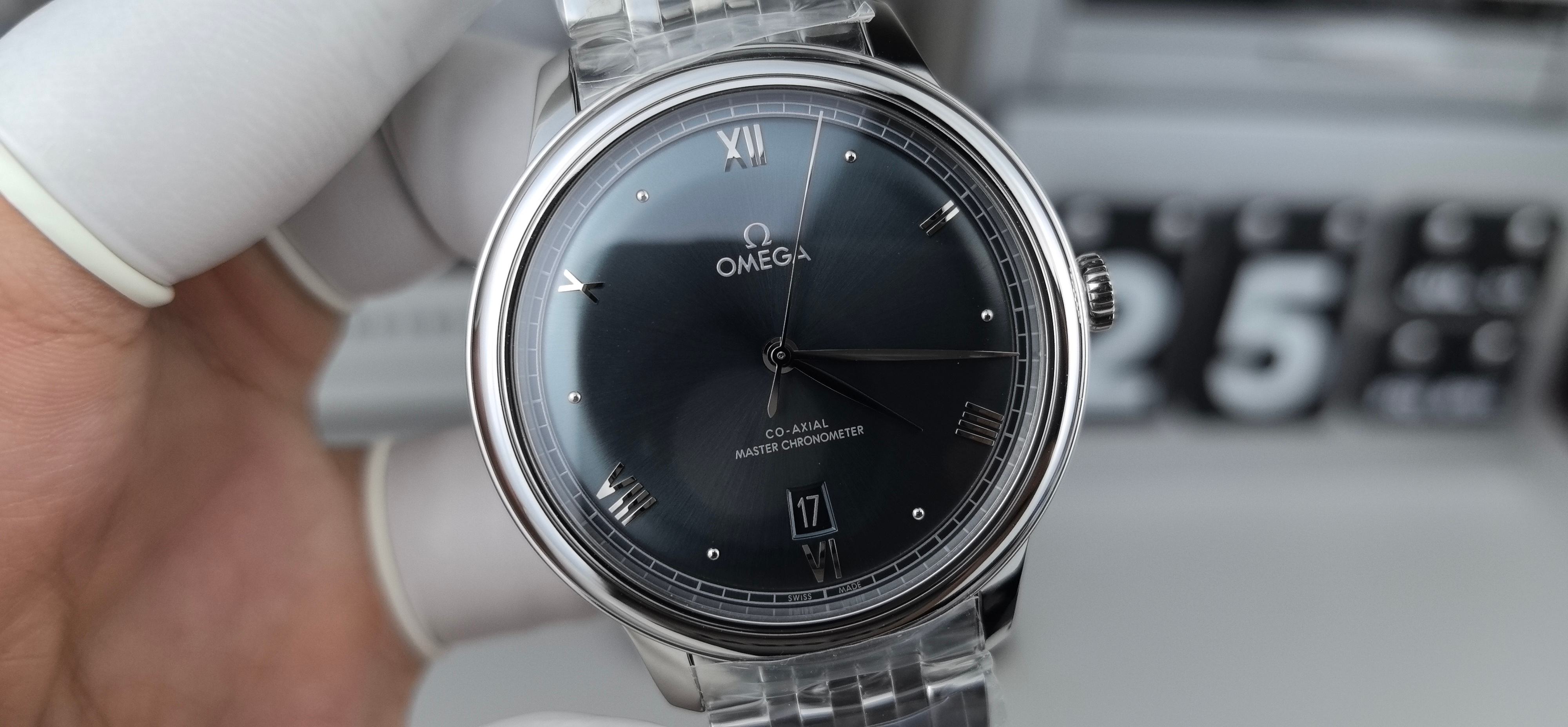 NO:394627,VS third generation butterfly green steel belt conveyor belt,19860909VS三代蝶飞绿面钢带送皮带,,Watch