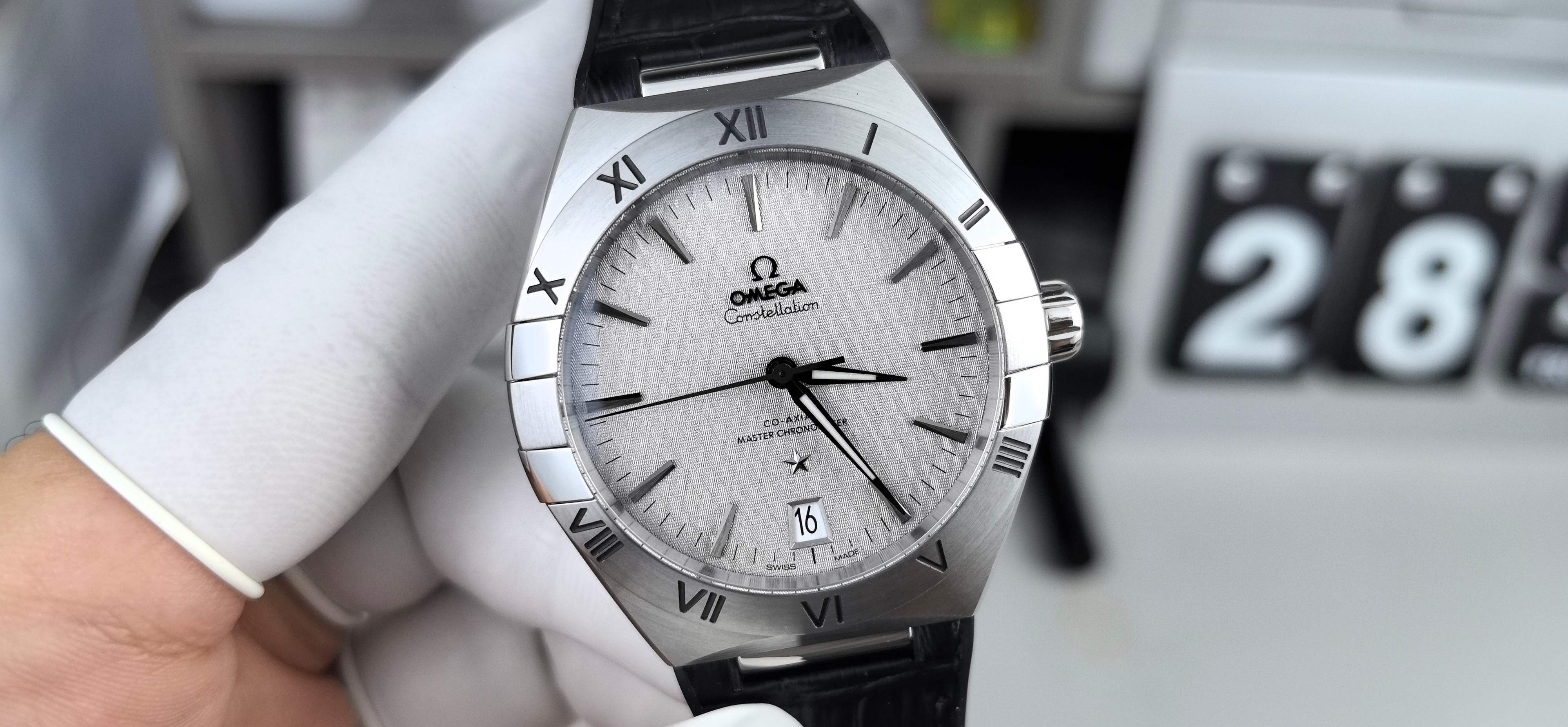 NO:394643,VS41 fifth-generation constellation steel ring silk gray surface,19860909VS41五代星座钢圈丝绸灰面,,Watch