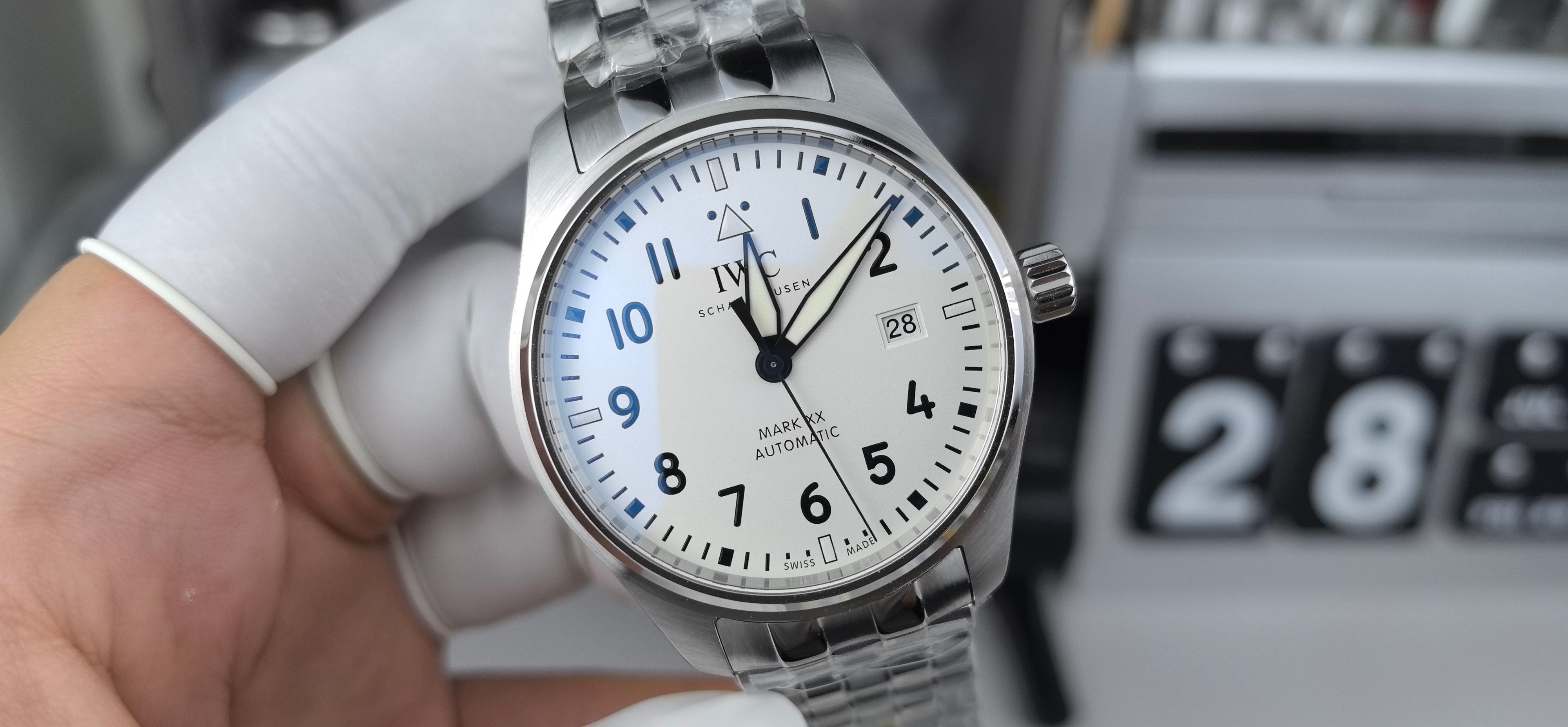 NO:394645,FV7 Mark Twenty White-Faced Steel Belt Quickly Disassembled,19860909FV7马克二十白面钢带快拆,,Watch