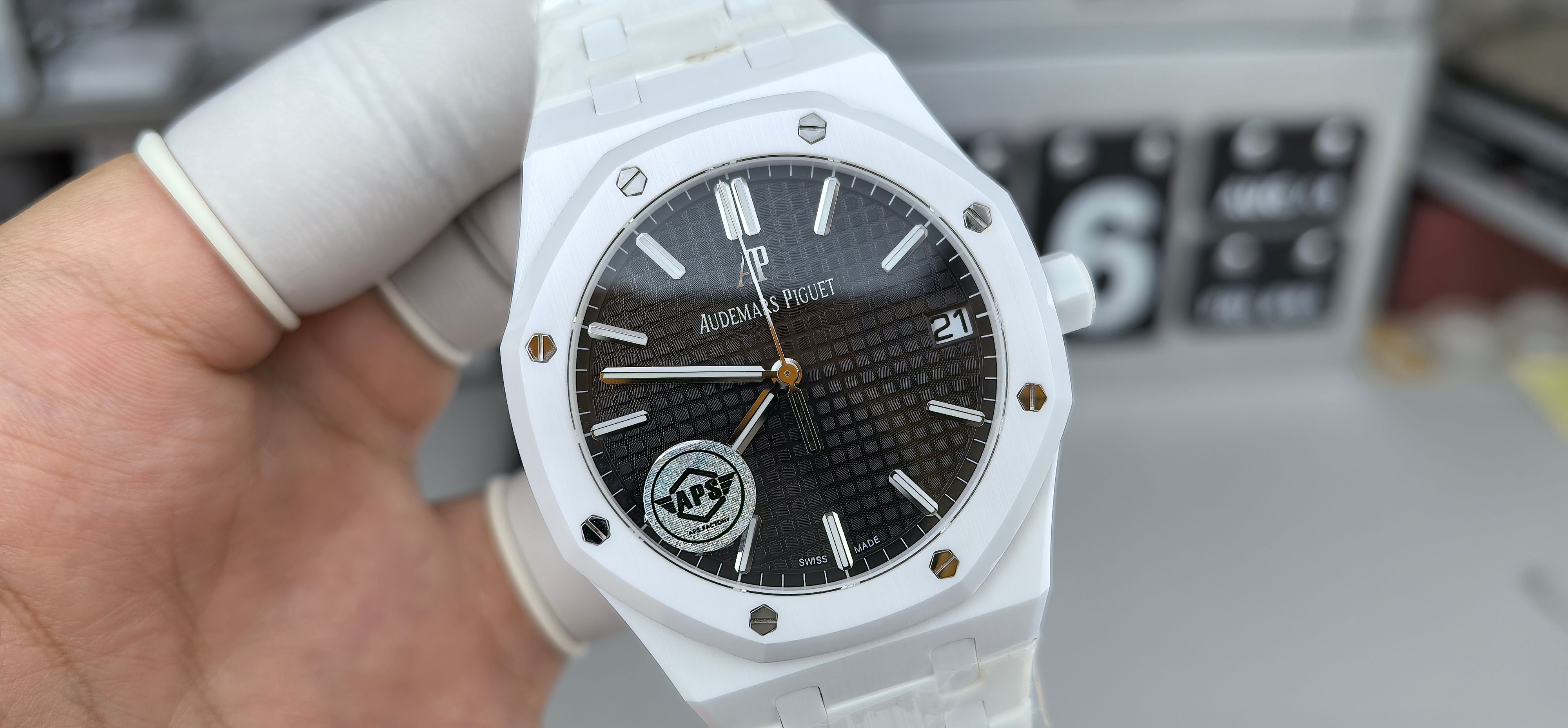 NO:384382,AS15500 white ceramic black surface, 4302 all-in-one machine,19860909AS15500白陶瓷黑面,4302一体机,,Watch