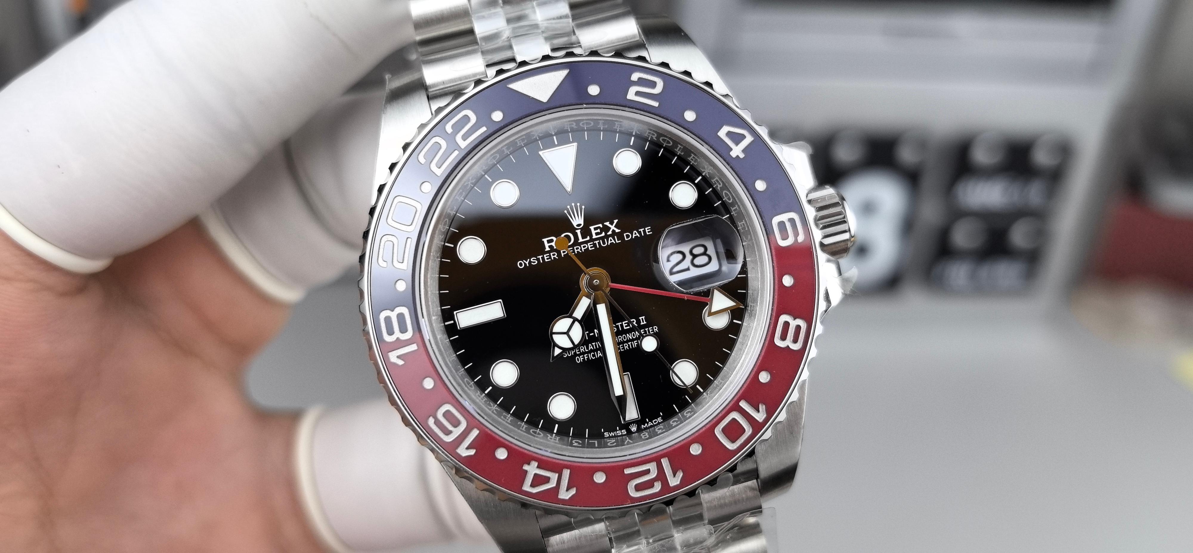 NO:384385,VS Greenwich Coke V3 Loop Dandong All-in-One Machine,19860909VS格林尼治可乐圈V3圈丹东一体机,,Watch