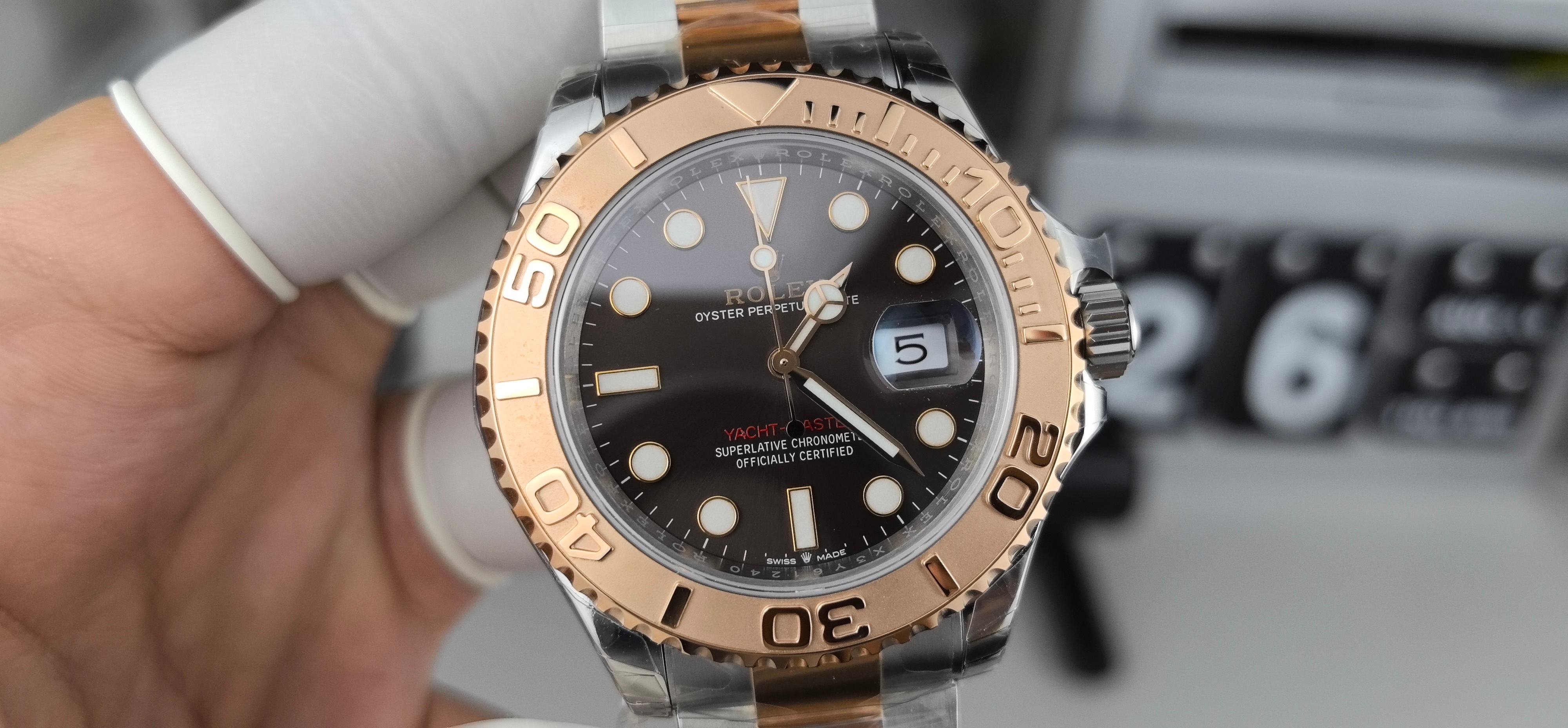 NO:386033,VS41 second-generation Jinmei Yacht Dandong all-in-one machine,19860909VS41二代间金枚游艇丹东一体机,,Watch