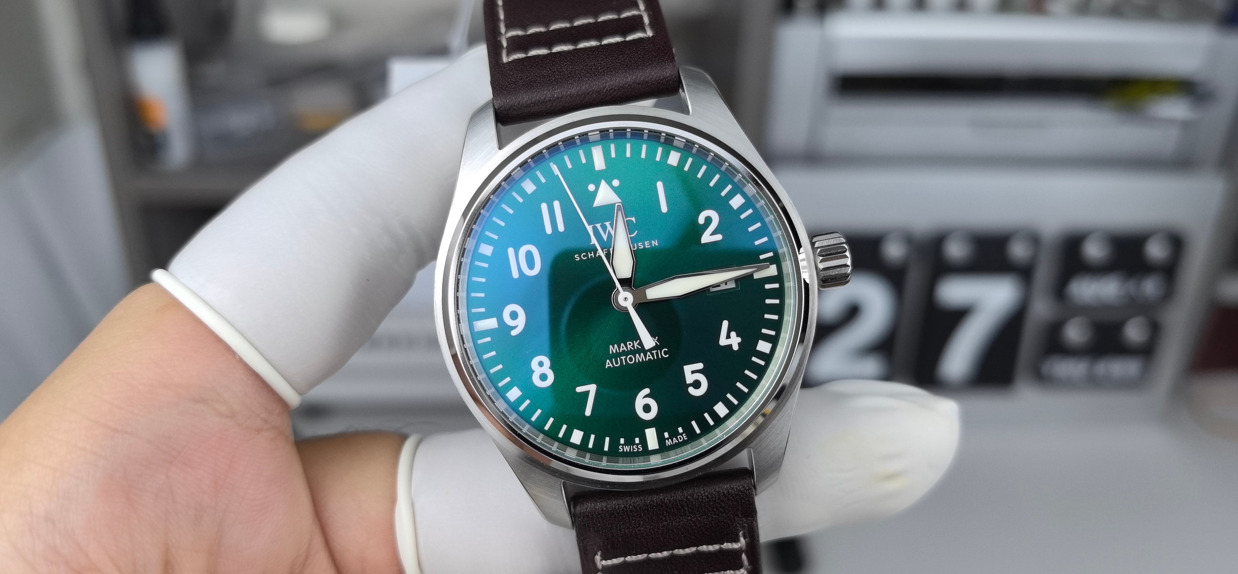 NO:386046,V7 Mark Twenty Green Face Quick Removal Belt,19860909V7马克二十绿面快拆皮带,,Watch