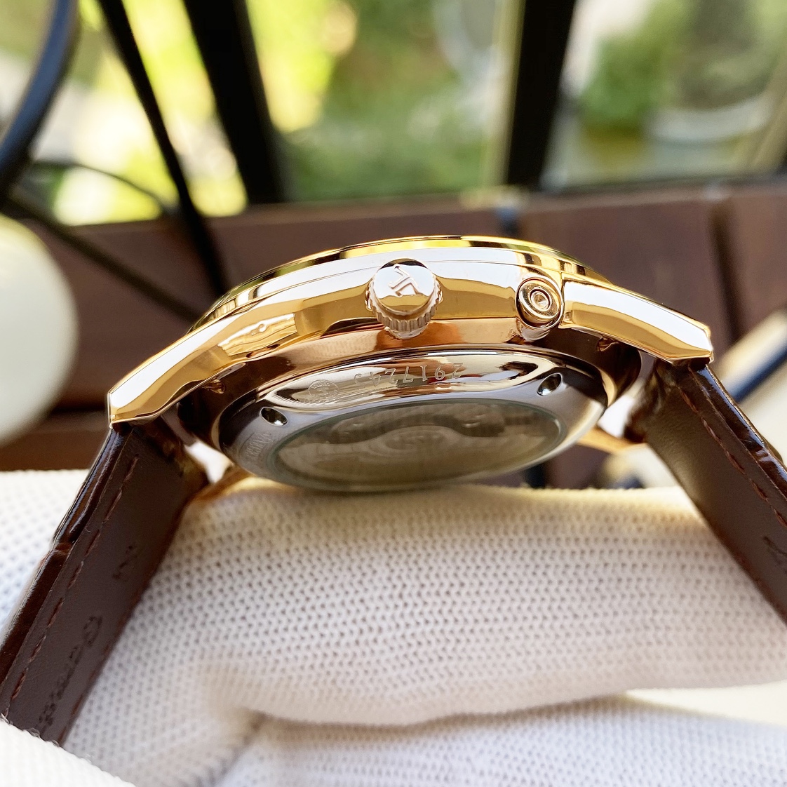 Classic White Shell Rose Gold Steel Belt Men’s Wristwatch: Simply Designed Hot Seller - 图片 7