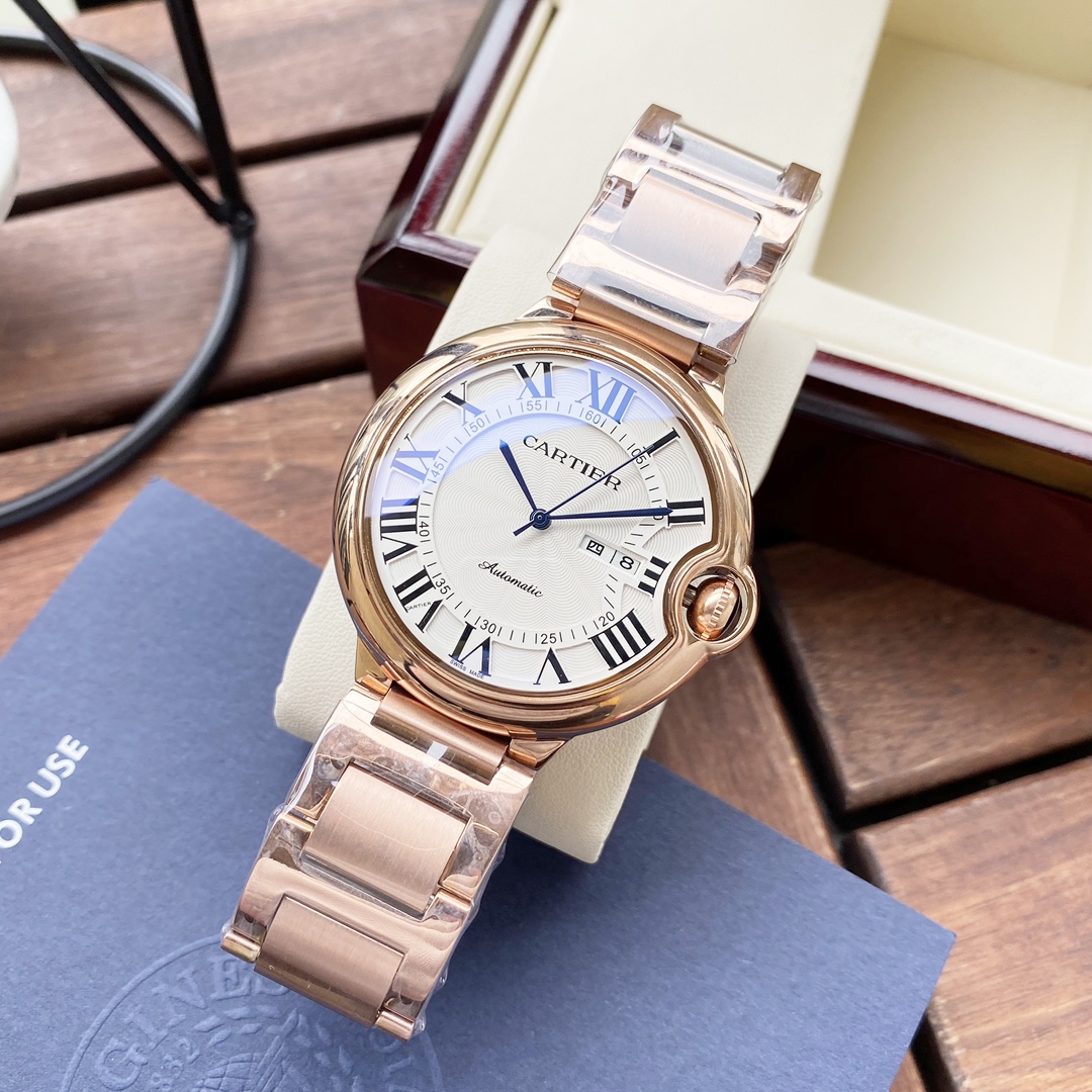 Cartier 白壳 玫瑰金 钢带+ 【简约 优雅大方】卡地亚-Cartier 男士腕表 全自动机械机芯 矿物强化玻璃 316L精钢表壳 精钢表带 全新风格 商务休闲 尺寸:直径44mm 厚度12mm