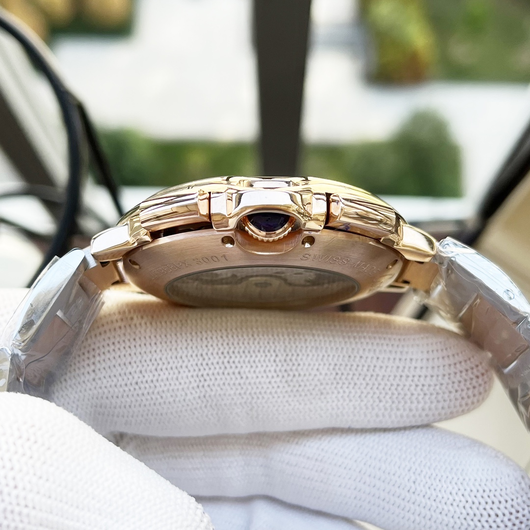 Cartier 白壳 玫金壳 【全新风格 典雅 】卡地亚-Cartier 男士腕表 全自动机械机芯 矿物强化玻璃 316L精钢表壳 精钢表带 潮流 商务休闲 尺寸:直径44mm 厚度12mm