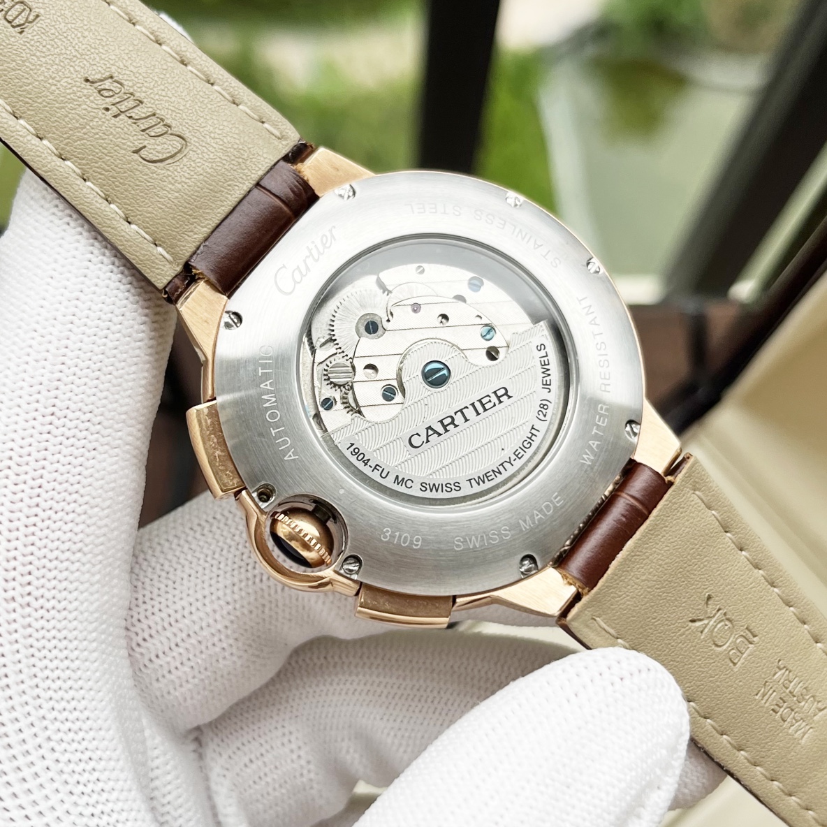Cartier 白壳 玫瑰金 钢带+30 【全新风格 】卡地亚-Cartier 男士腕表 全自动机械机芯 矿物强化玻璃 316L精钢表壳 真皮/精钢表带 休闲 商务 尺寸:径44mm 厚度12mm