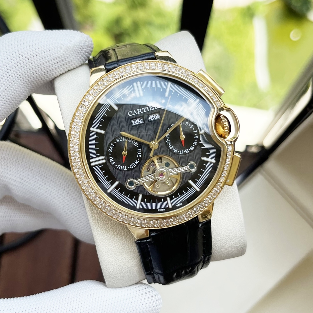 Cartier 白壳670 玫金壳690 【全新风格 】卡地亚-Cartier 男士腕表 全自动机械机芯 矿物强化玻璃 316L精钢表壳 真皮表带 休闲 商务 尺寸:径44mm 厚度12mm