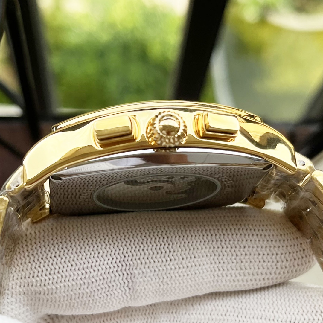 Cartier 全新风格 卡地亚-Cartier 男士腕表 全自动机械机芯 矿物强化玻璃 316L精钢表壳 精钢表带 休闲 商务 尺寸:径44mm 厚度12mm