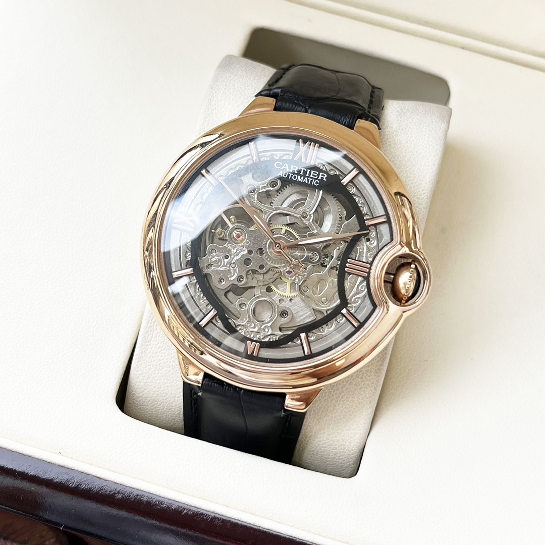 Cartier 全新风格 卡地亚-Cartier 男士腕表 全自动机械机芯 矿物强化玻璃 316L精钢表壳 真皮表带 休闲 商务 尺寸:径44mm 厚度12mm