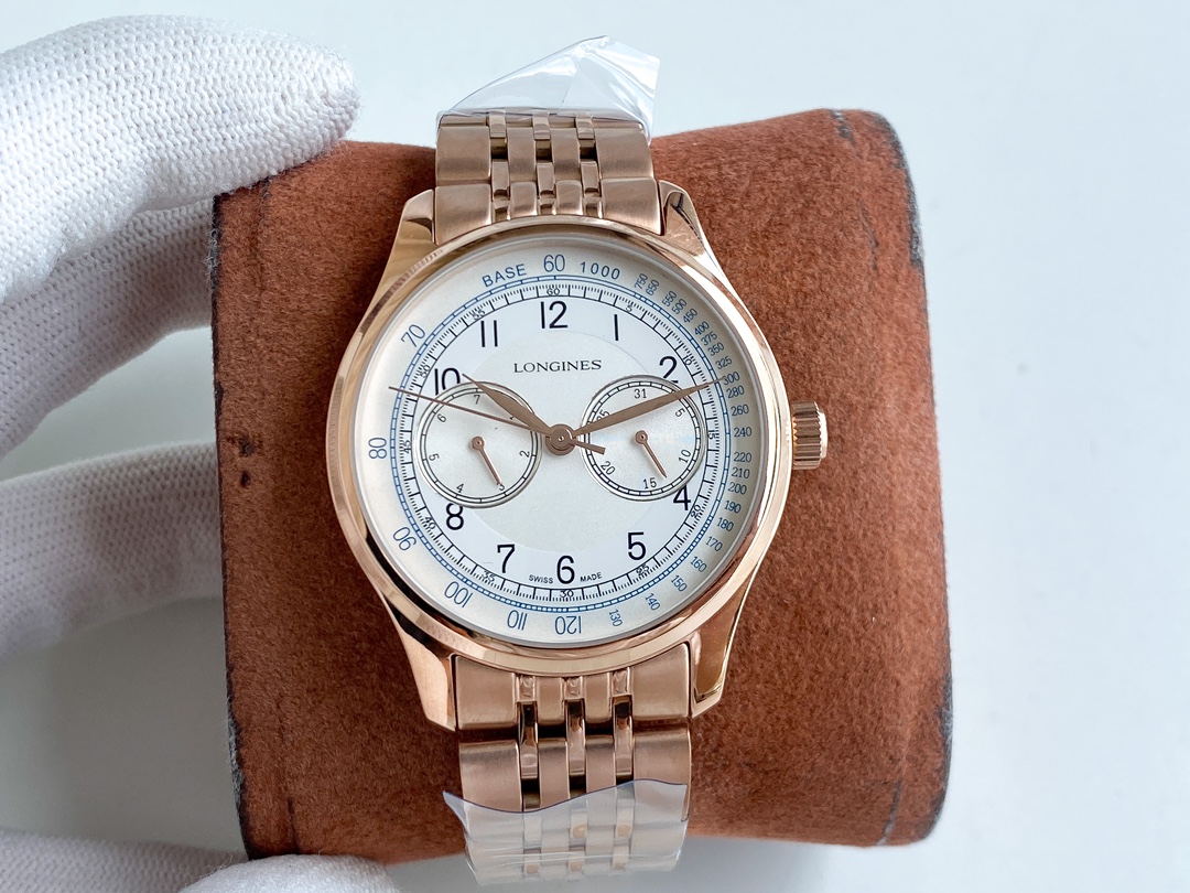 NO:394050,White shell, rose gold, steel strip. New retro five-pin, complex and multi-functional. There are weekly dates at 3:00:00 at 9:00. The shell is equipped with a 3836 movement (stable and accurate when moving). The side of the shell adopts wire drawing technology to make the whole more refined and durable. [Newly upgraded, classic and versatile] Longines-Longines Men's watch Fully automatic mechanical movement Mineral reinforced glass 316L stainless steel case 316L stainless steel strap (the strap has more wire drawing technology) Fashion design Business and casual Size: 40mm diameter, 12mm thickness, excellent production, must be a boutique,,longines19860909白壳,玫瑰金,钢带. 新款复古五针,复杂多功能 3点9点位置分别设有星期 日期 功能 采用3836机芯(稳定 走时精准) 壳侧身更是采用了拉丝工艺 让整体更加精致 耐用【全新升级 经典百搭】浪琴-Longines 男士腕表 全自动机械机芯 矿物强化玻璃 316L精钢表壳 316L精钢表带 (表带更有拉丝工艺) 时尚设计 商务休闲 尺寸:直径40mm 厚度12mm 卓越出品 必是精品,,longines,Watch