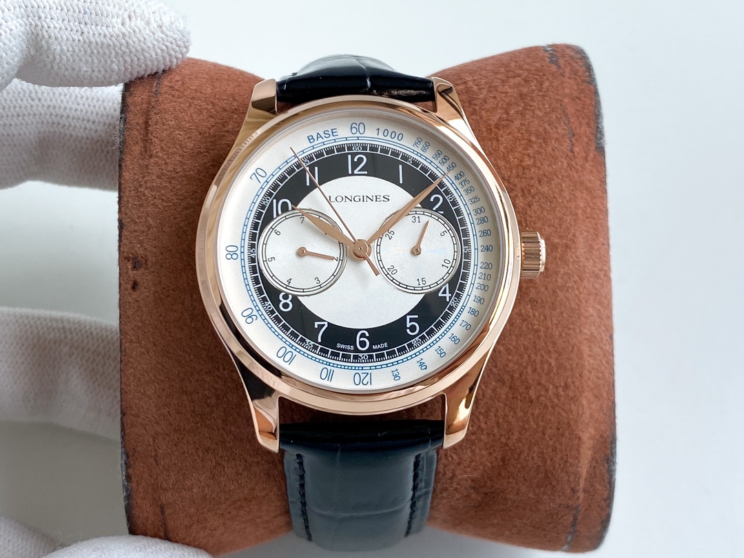 NO:394047,White shell, rose gold, steel strip. New retro five-pin, complex and multi-functional. There are weekly dates at 3:00:00 at 9:00. The shell is equipped with a 3836 movement (stable and accurate when walking). The side of the shell adopts wire drawing technology to make the whole more refined and durable. [Newly upgraded, classic and versatile] Longines-Longines Men's watch Fully automatic mechanical movement Mineral reinforced glass 316L stainless steel case Imported cowhide strap (the back of the leather strap has the same color and leather pattern) Fashion design Business and casual Size: 40mm diameter, 12mm thickness, excellent production, must be a boutique,, longines, cowhide19860909白壳,玫瑰金,钢带. 新款复古五针,复杂多功能 3点9点位置分别设有星期 日期 功能 采用3836机芯(稳定 走时精准) 壳侧身更是采用了拉丝工艺 让整体更加精致 耐用【全新升级 经典百搭】浪琴-Longines 男士腕表 全自动机械机芯 矿物强化玻璃 316L精钢表壳 意大利进口牛皮表带 (皮表带背面更有同色皮纹) 时尚设计 商务休闲 尺寸:直径40mm 厚度12mm 卓越出品 必是精品,,longines,cowhide,Watch