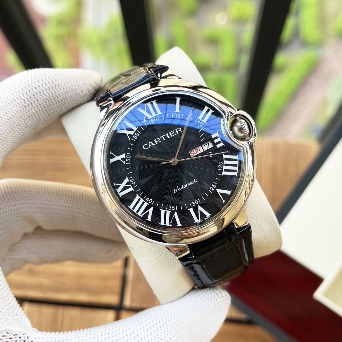 Cartier 白壳 玫瑰金 【简约 优雅大方】卡地亚-Cartier 男士腕表 全自动机械机芯 矿物强化玻璃 316L精钢表壳 真皮表带 全新风格 商务休闲 尺寸:径44mm 厚度12mm