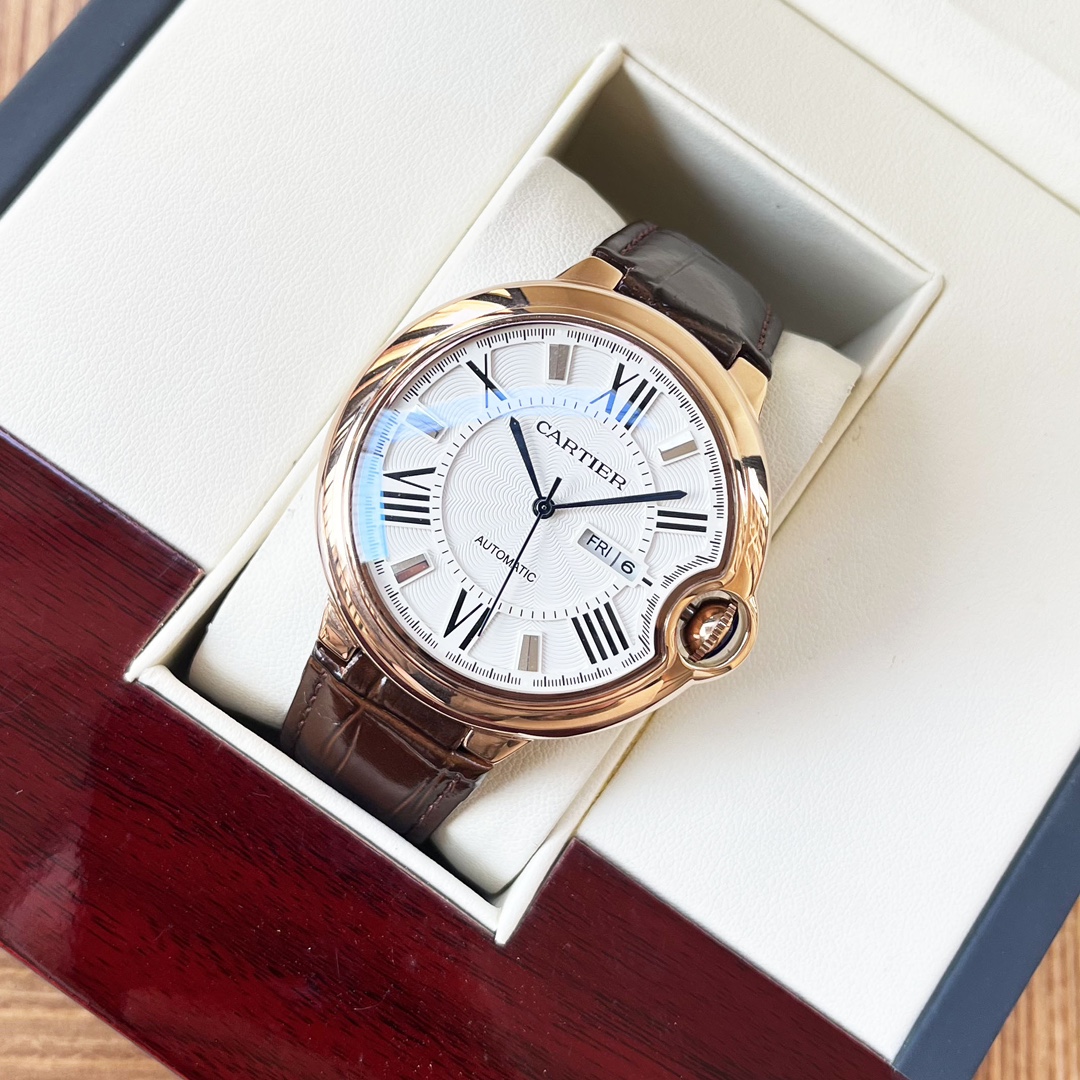 NO:393866,White shell, rose gold. [Simple and fashionable, elegant and generous] Cartier-Cartier men's watch, fully automatic mechanical movement, mineral reinforced glass, 316L stainless steel case, leather strap, brand new style, business and casual, dimensions: diameter 44mm, thickness 12mm,, cartier, cartier19860909白壳,玫瑰金.【简约时尚 优雅大方】卡地亚-Cartier 男士腕表 全自动机械机芯 矿物强化玻璃 316L精钢表壳 真皮表带 全新风格 商务休闲 尺寸:直径44mm 厚度12mm,,cartier,cartier,Watch