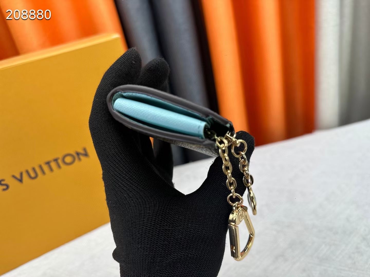 Noaキーリング - Monogram帆布製のエレガントなアクセサリー