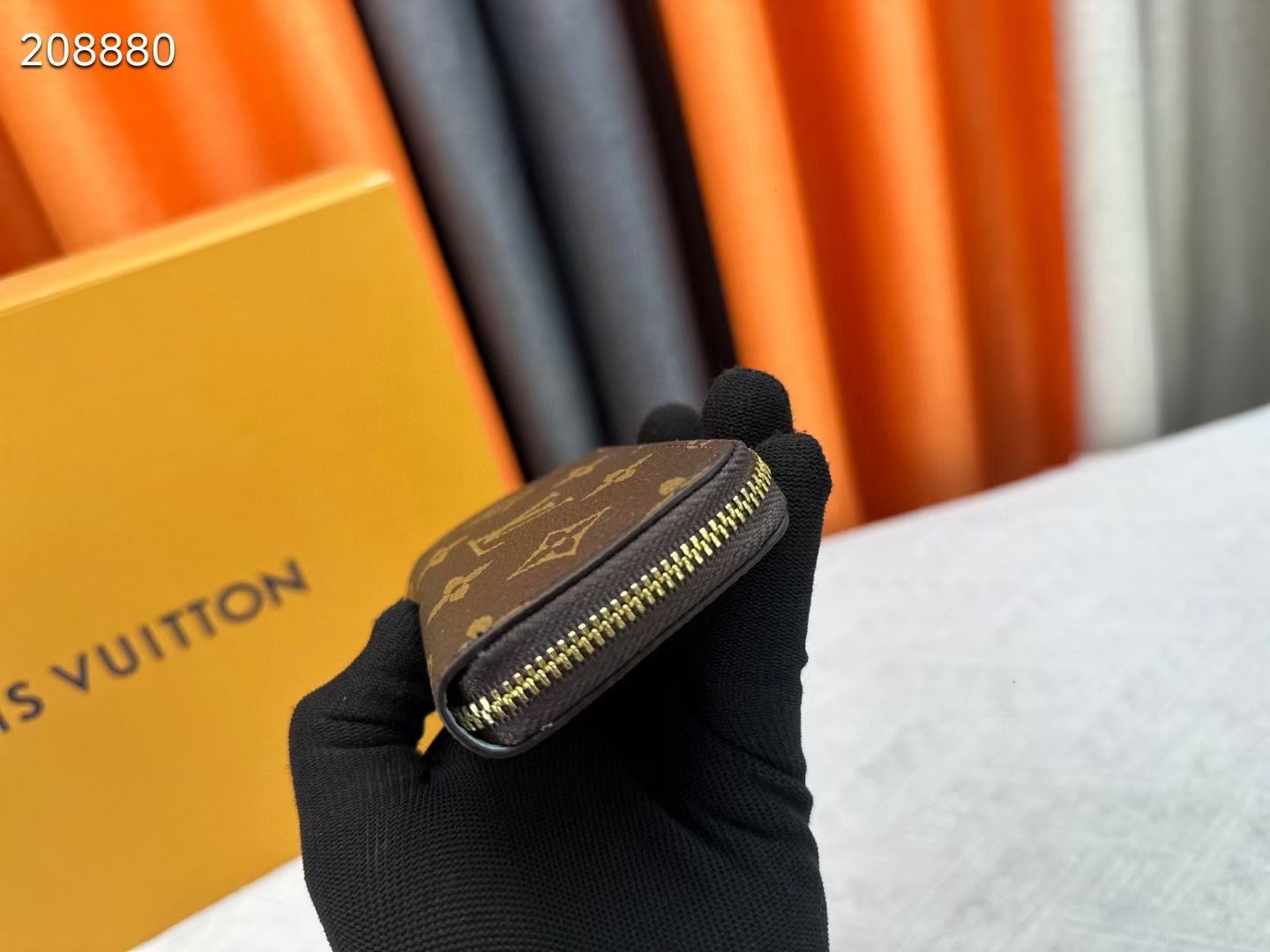 Noaキーリング - Monogram帆布製のエレガントなアクセサリー