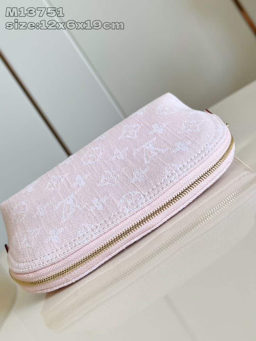 Louis Vuitton P175 ポシェットコスメティック - おしゃれなデニム素材