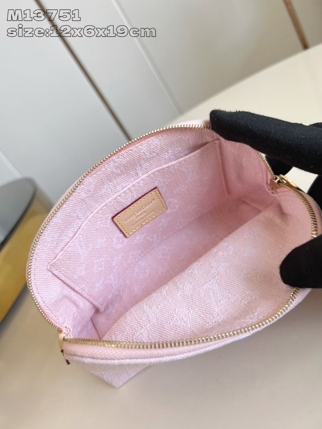 Louis Vuitton P175 ポシェットコスメティック - おしゃれなデニム素材