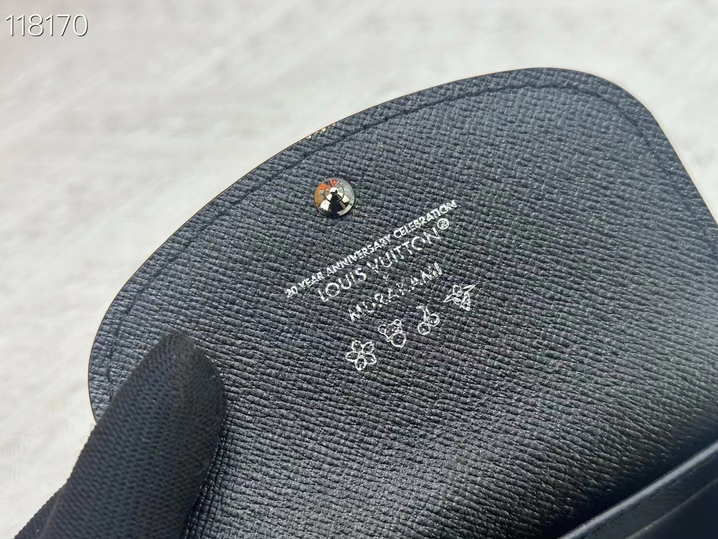 M41939 多彩信封式零钱包 - 小巧で実用的な女性の必需品