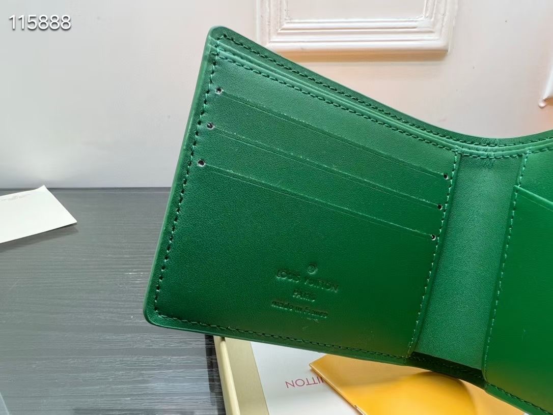 P175 短夹 - 柔らかい黒色Taurllon小牛皮と実用的なデザイン