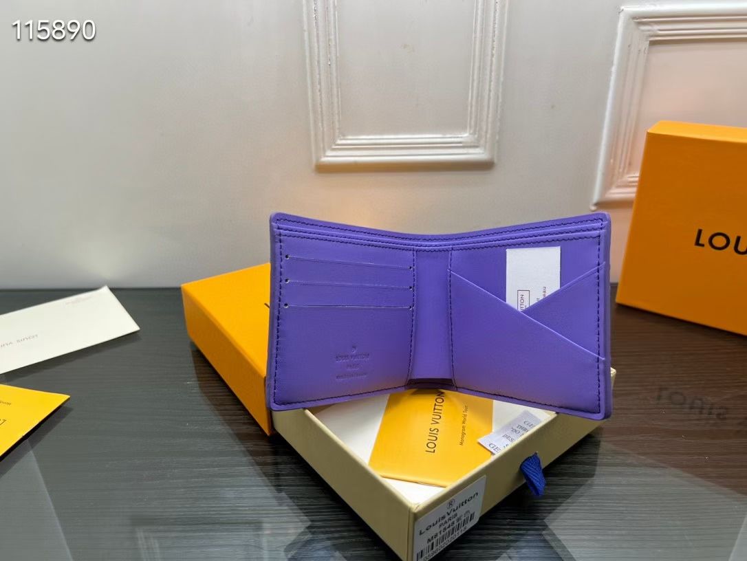 P175 M81548短夹 - 柔らかい小牛皮のシンプルデザイン