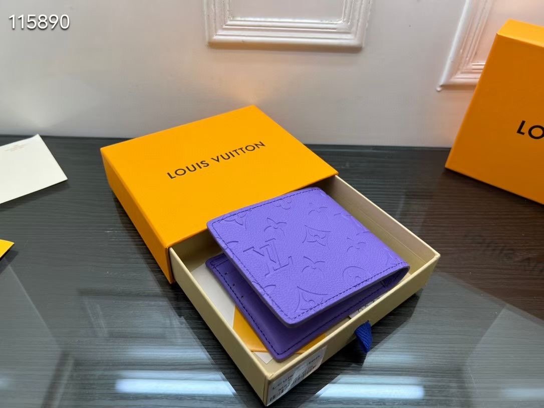 P175 M81548短夹 - 柔らかい小牛皮のシンプルデザイン