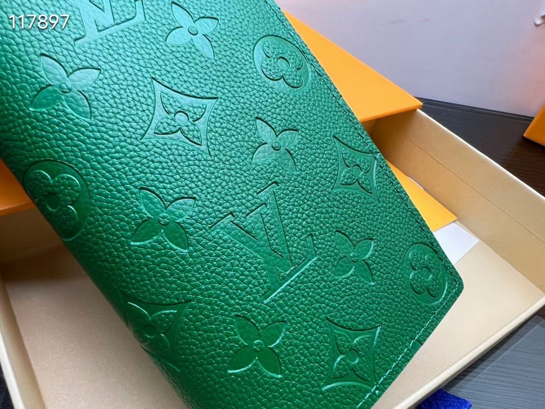 M81546短夹 - ソフトな黒色Taurllon小牛皮の多機能財布