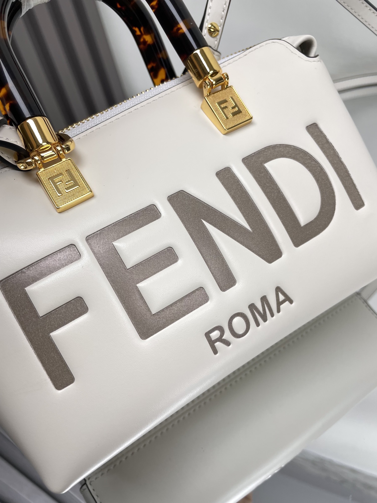 Fendi White Mini By The Way Bag with Tortoiseshell Handles & Shoulder Strap 4 i1712378285 1355 1