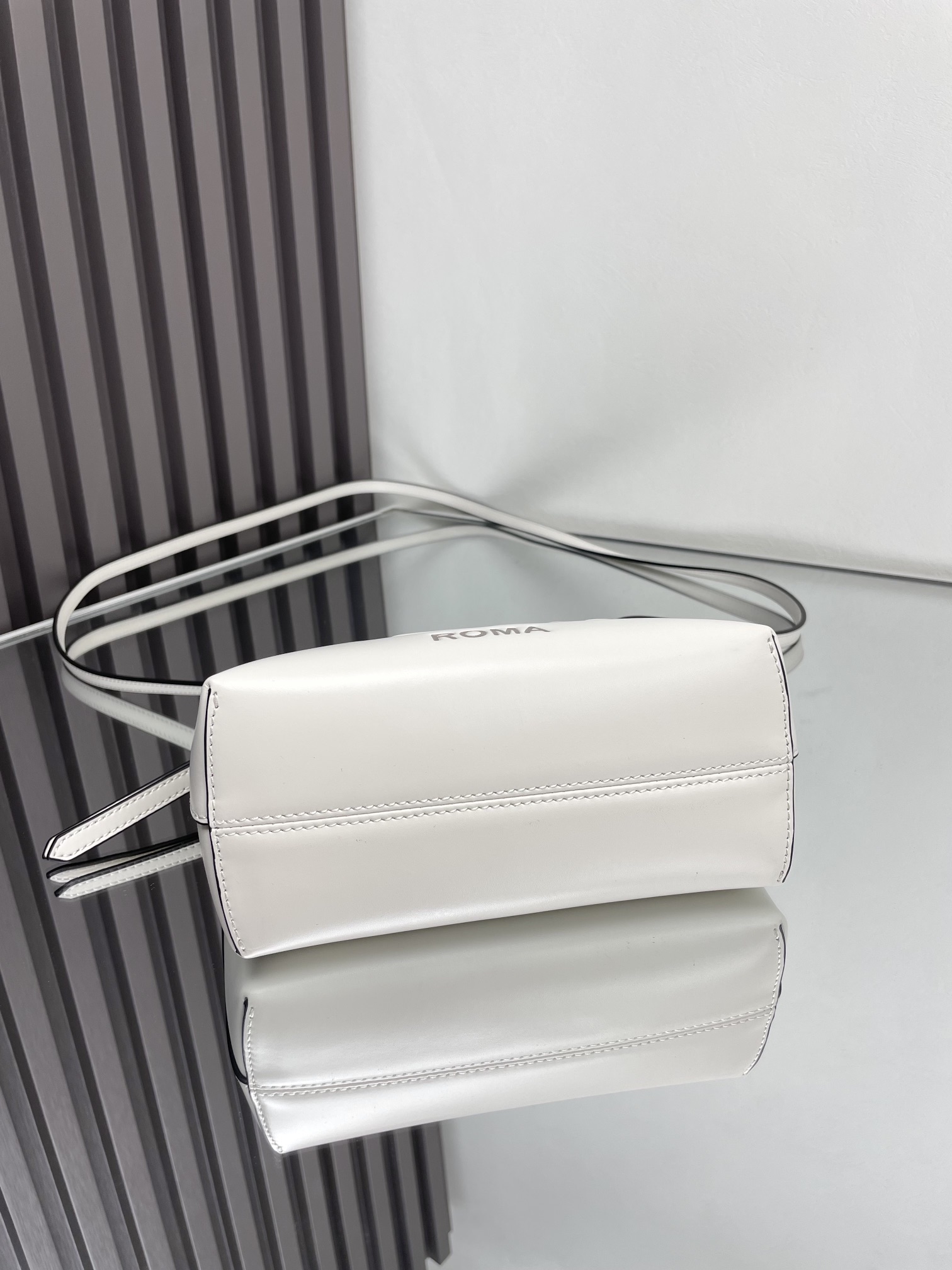 Fendi White Mini By The Way Bag with Tortoiseshell Handles & Shoulder Strap 9 i1712378285 923 0