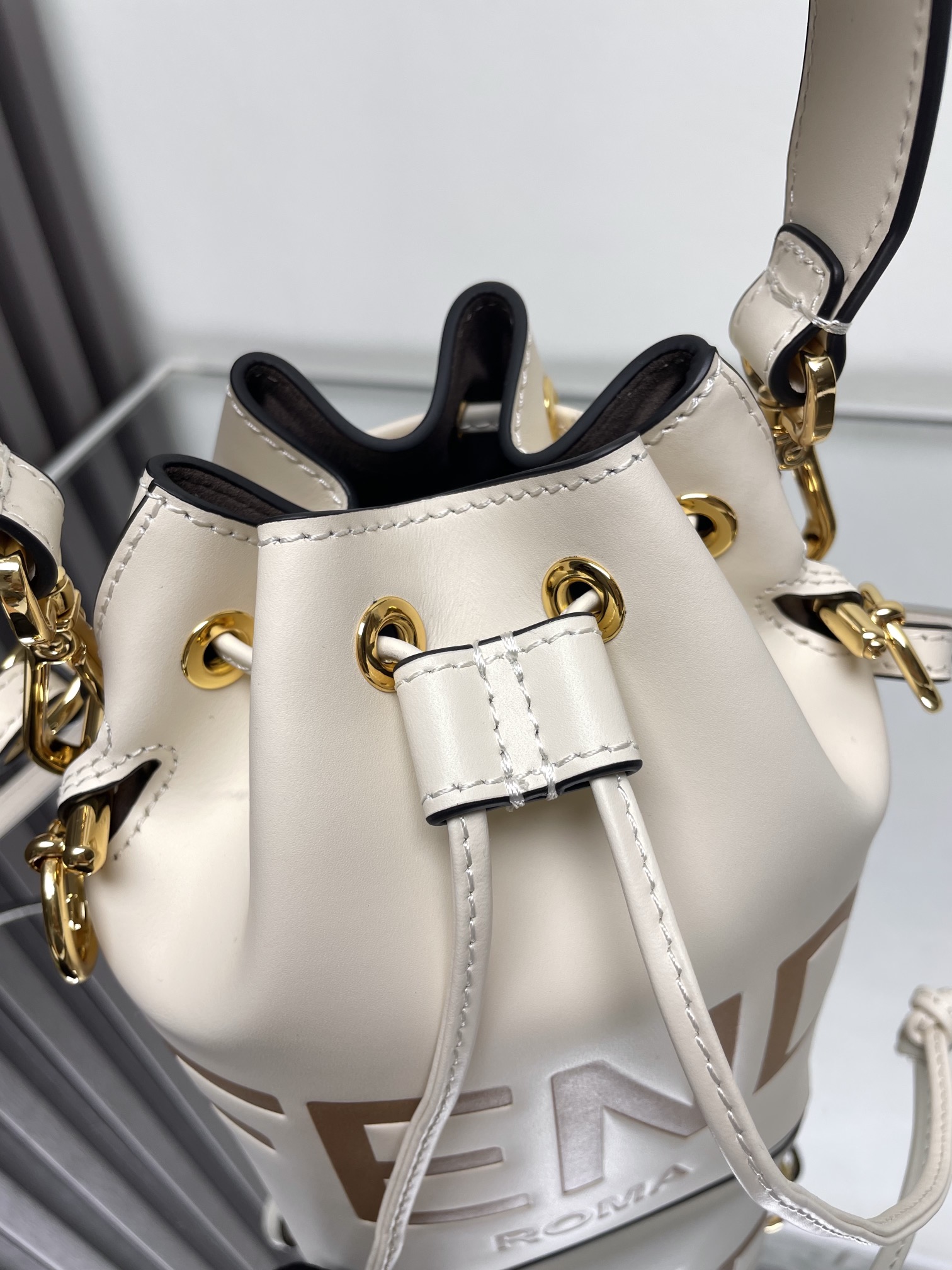 Fendi Mon Tresor Mini Bucket Bag - Italian Leather, Classic Logo, and Drawstring 3 i1712440917 1904 3
