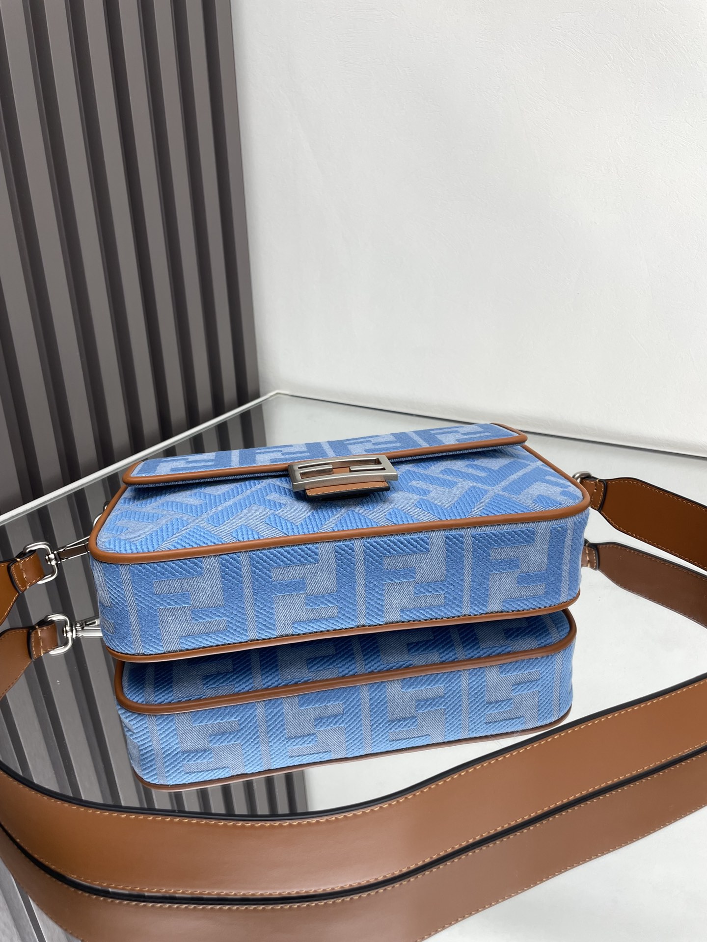 Fendi Baguette Handbag, Stylish Shoulder Bag with Signature FF Logo, Blue 5 i1712762221 2270 0