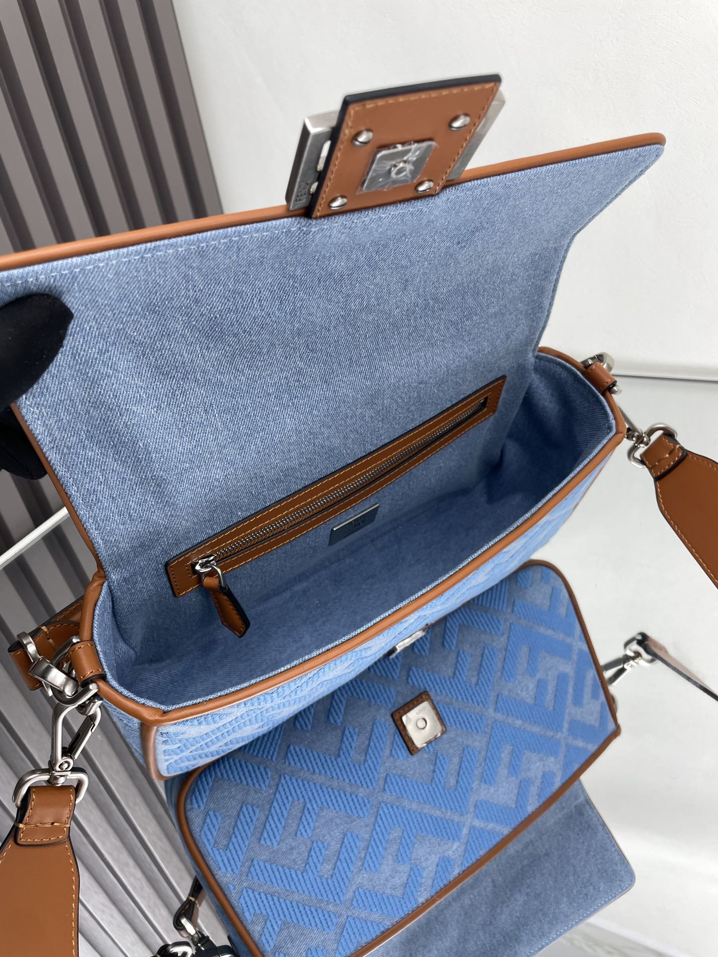 Fendi Baguette Handbag, Stylish Shoulder Bag with Signature FF Logo, Blue 7 i1712762221 7958 2