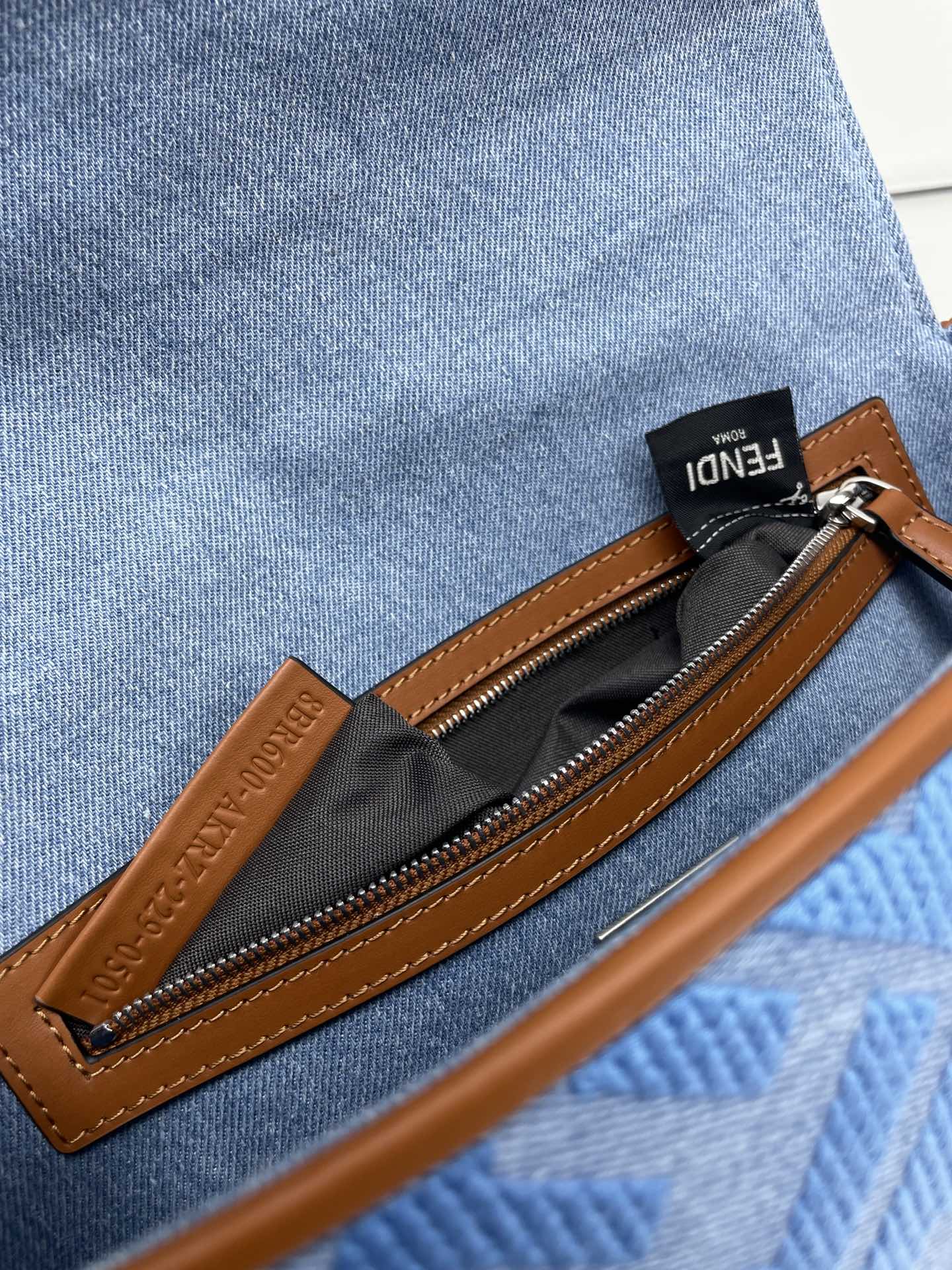 Fendi Baguette Handbag, Stylish Shoulder Bag with Signature FF Logo, Blue 8 i1712762222 122 7