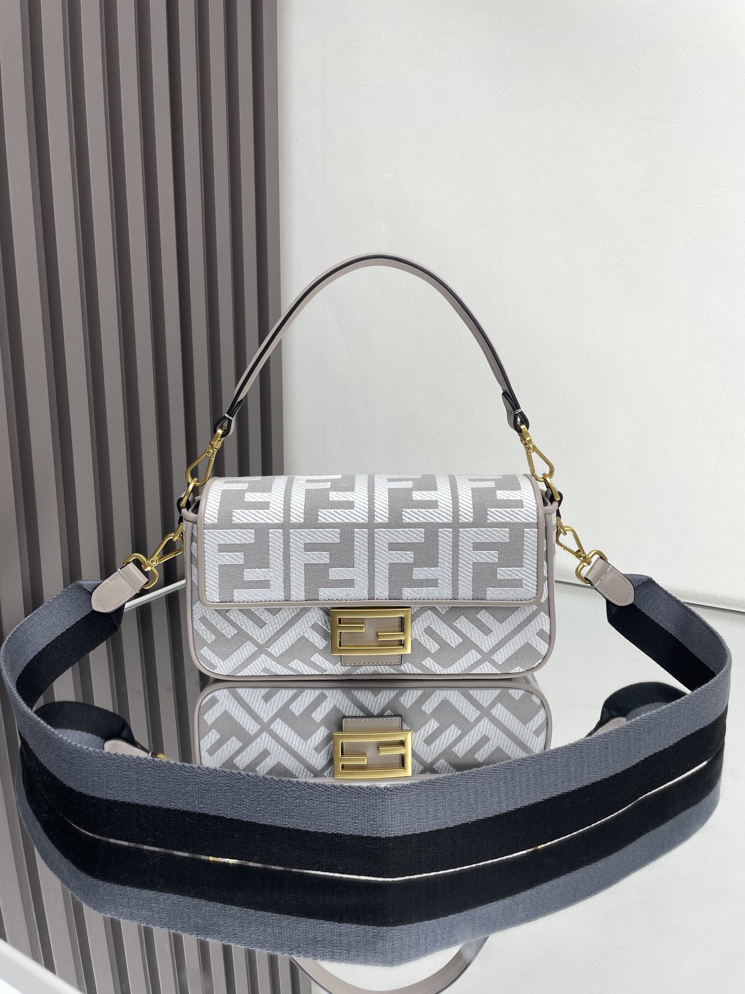 Fendi Baguette Bag with Signature FF Motif and Adjustable Shoulder Strap 2 i1712762537 1115 7