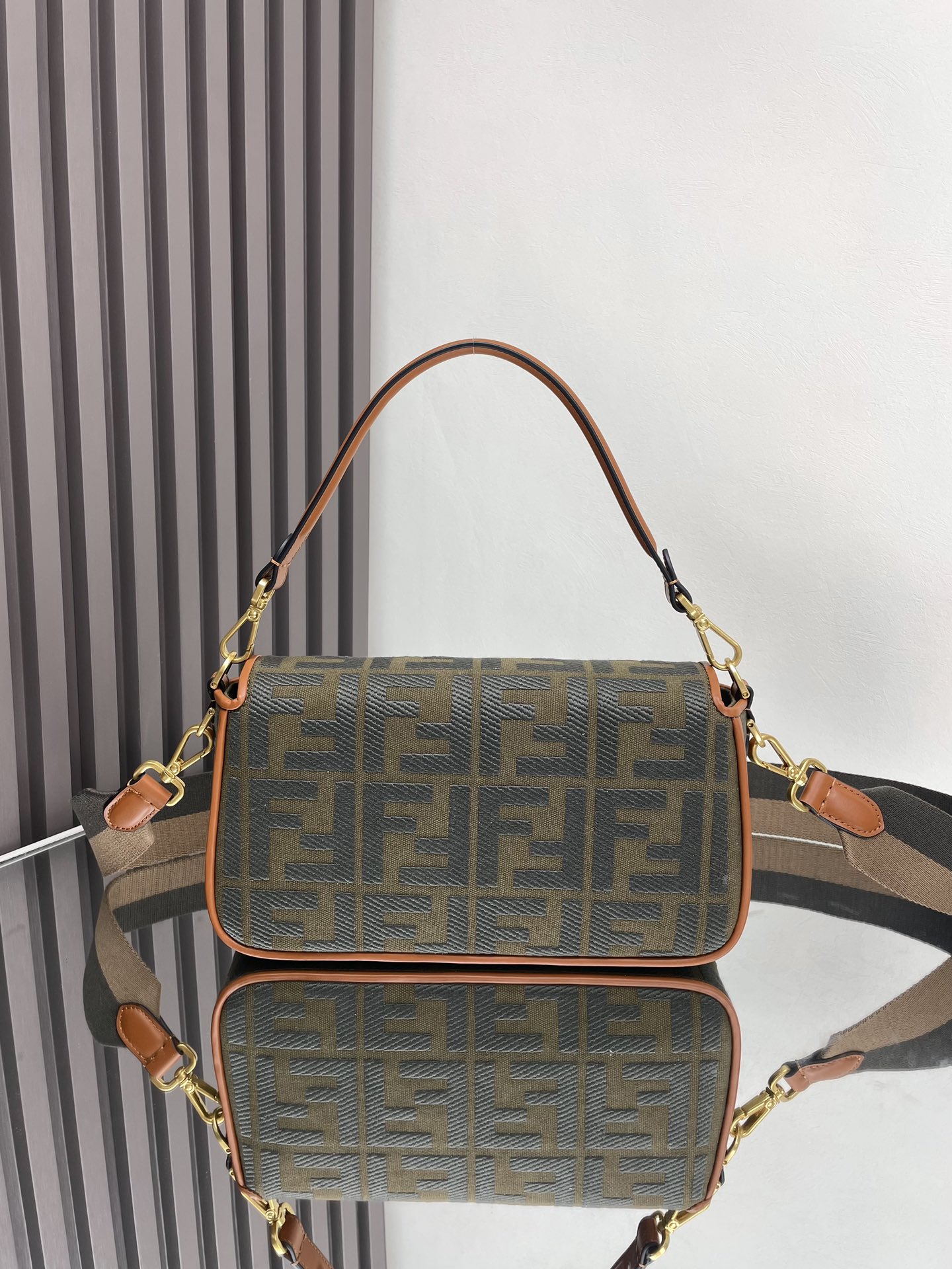 Fendi Baguette Bag with FF Motif and Adjustable Shoulder Strap 6 i1712762756 3512 0