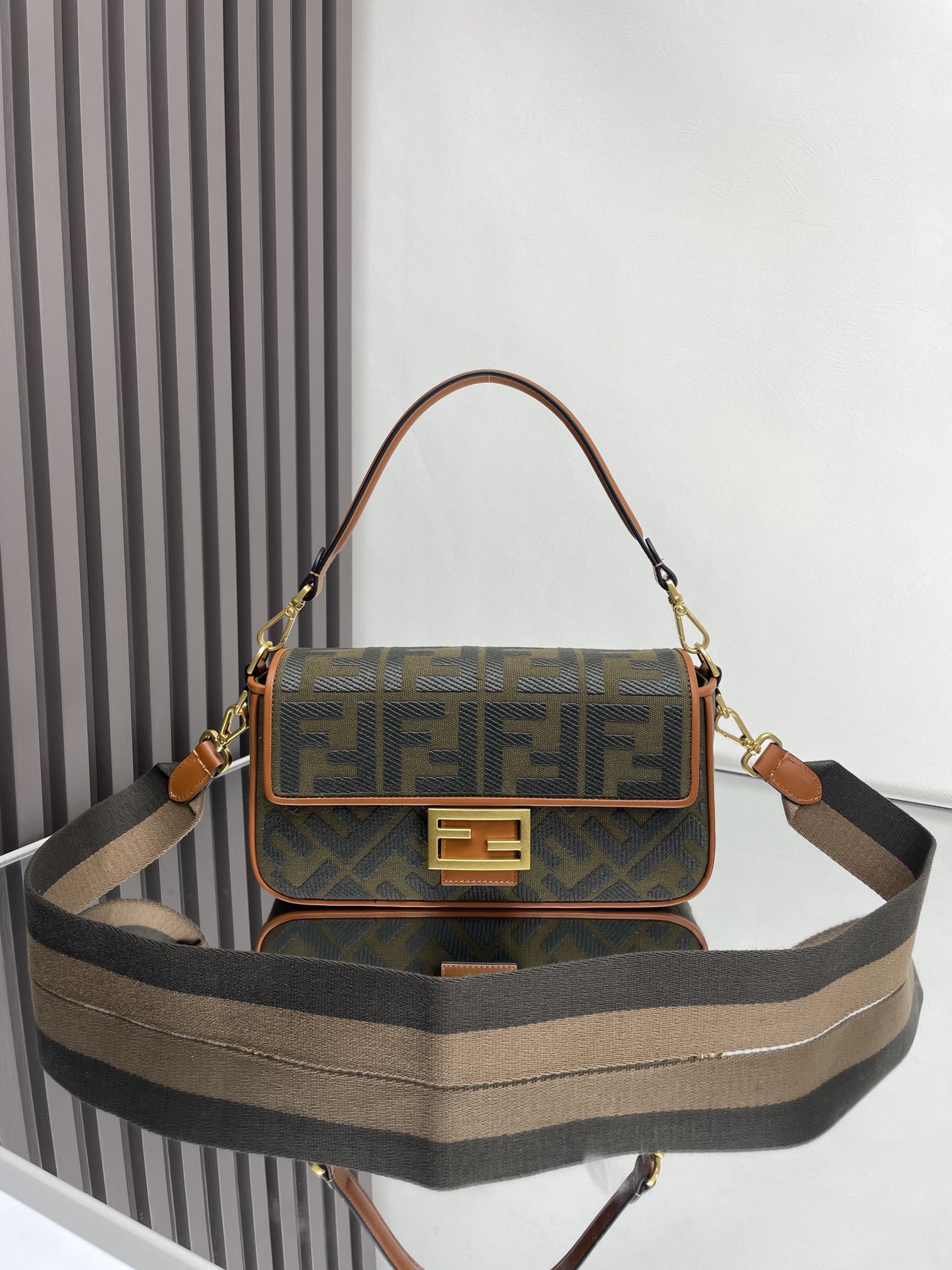 Fendi Baguette Bag with FF Motif and Adjustable Shoulder Strap 2 i1712762756 4284 5
