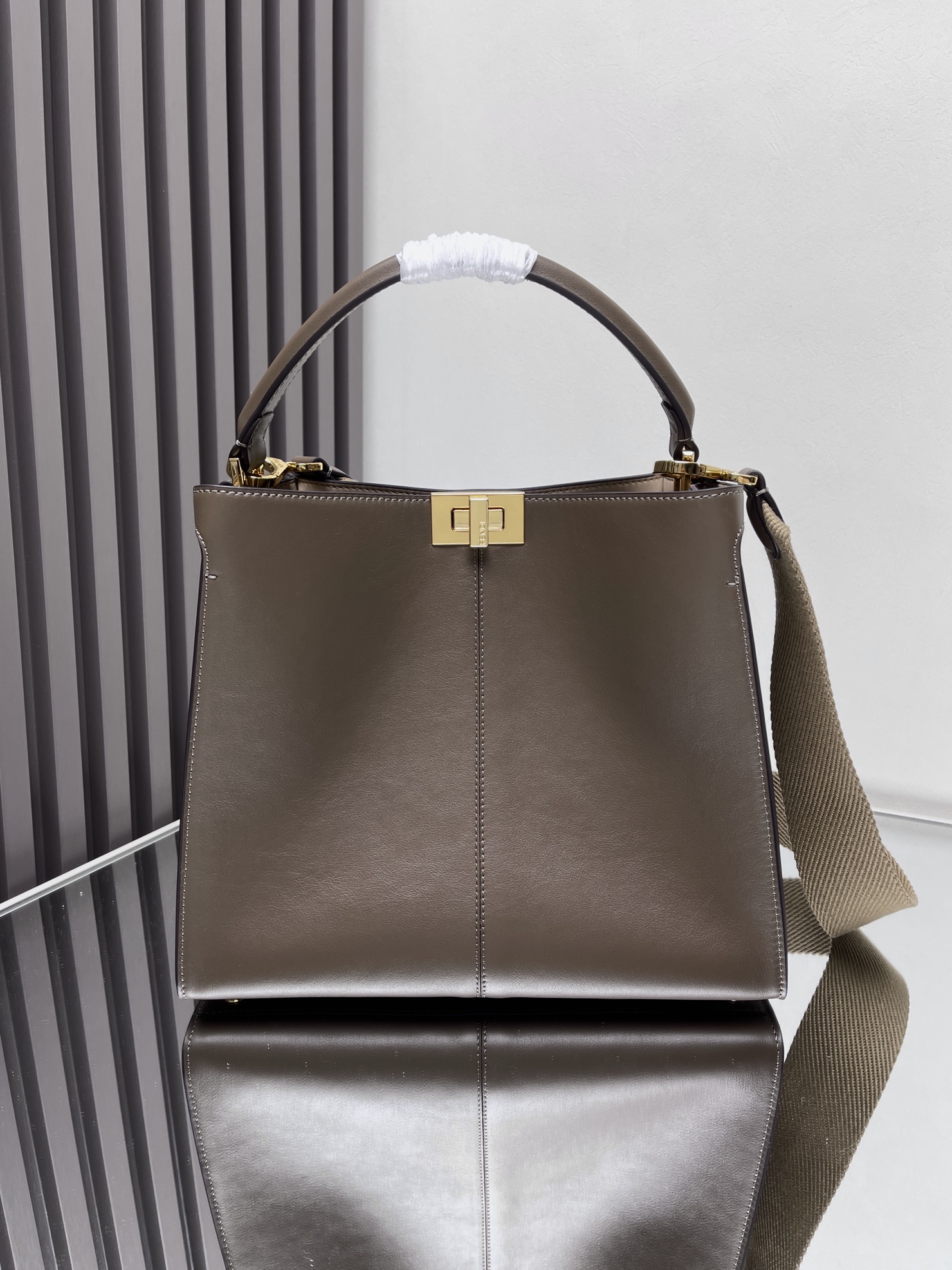 Fendi Peekaboo Bags Handbags Calfskin Cowhide Fashion