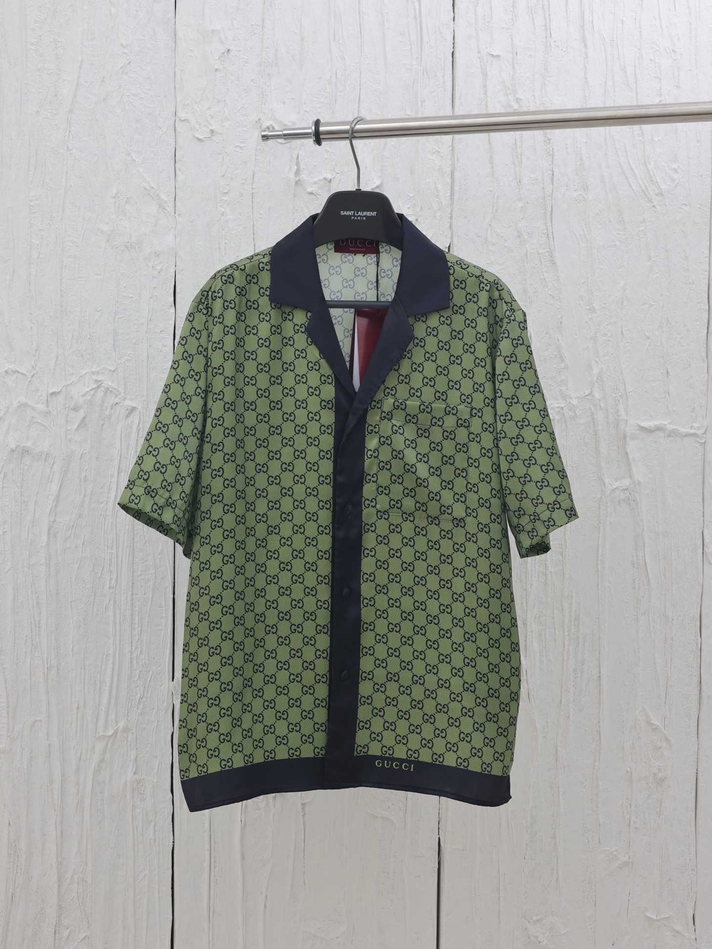 Gucci*/Gucci 25SS nueva primavera-verano camisa de manga corta con estampado de doble G, con botonadura frontal, bolsil…