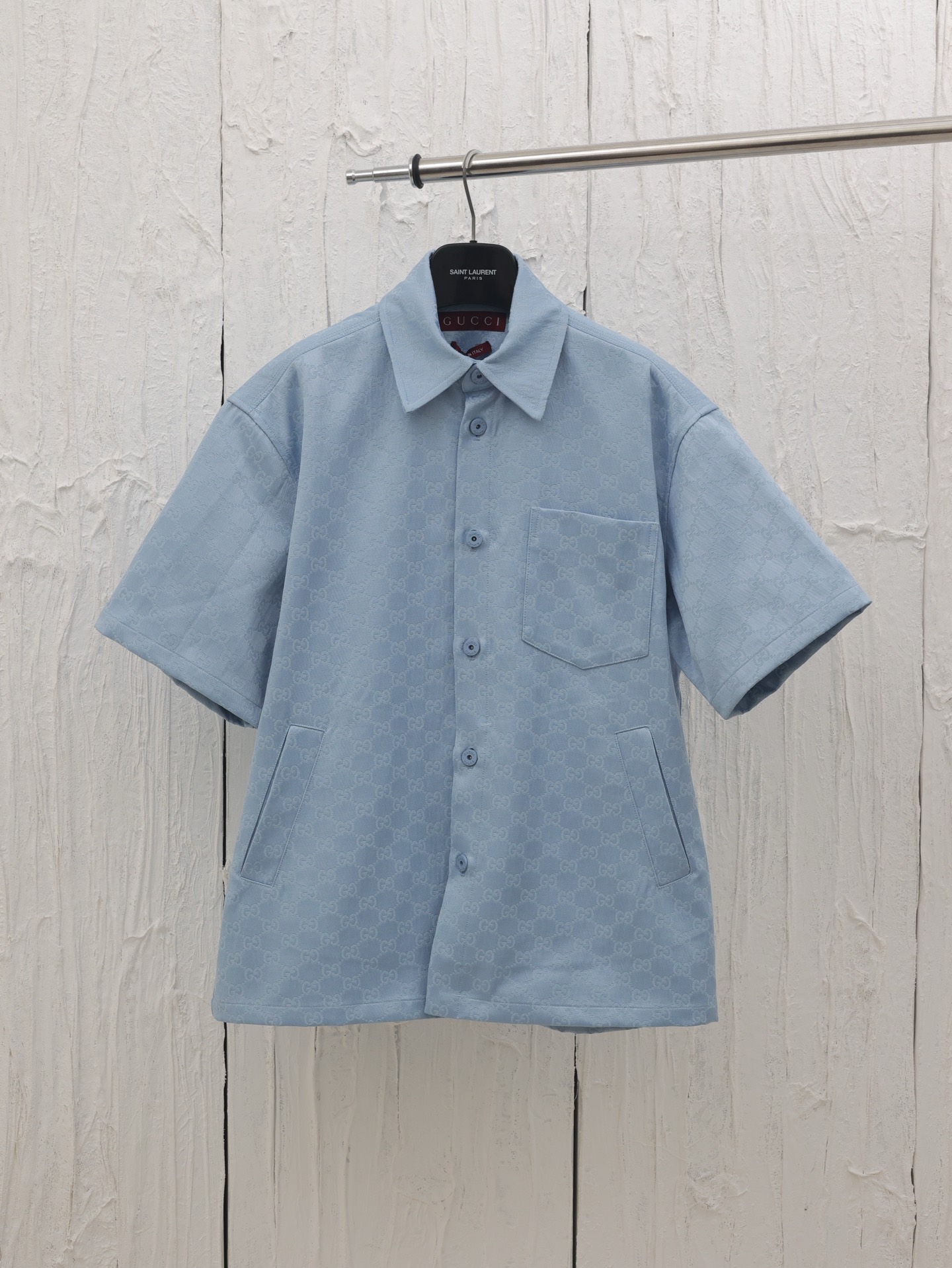 Gucci*/Gucci 25SS spring/summer new collared short-sleeve shirt jacket. Custom double-sided jacquard blended fabric, fu…