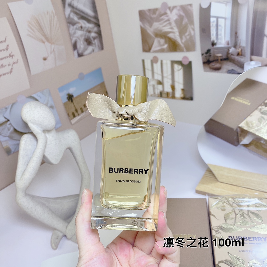 Burberry London England Snow Blossom Eau de Parfum - 100ml 2 i1699859132 870 1