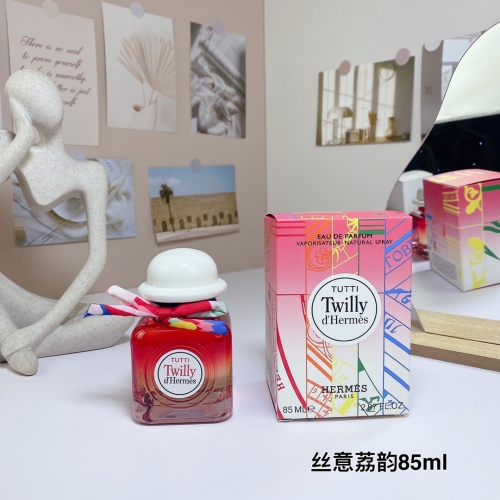 Hermes Tutti Twilly d'Hermès EDP 85ml - Litchi, Ginger Flower, and Musk 1 Hermes Tutti Twilly d'Hermès EDP 85ml - Litchi, Ginger Flower, and Musk